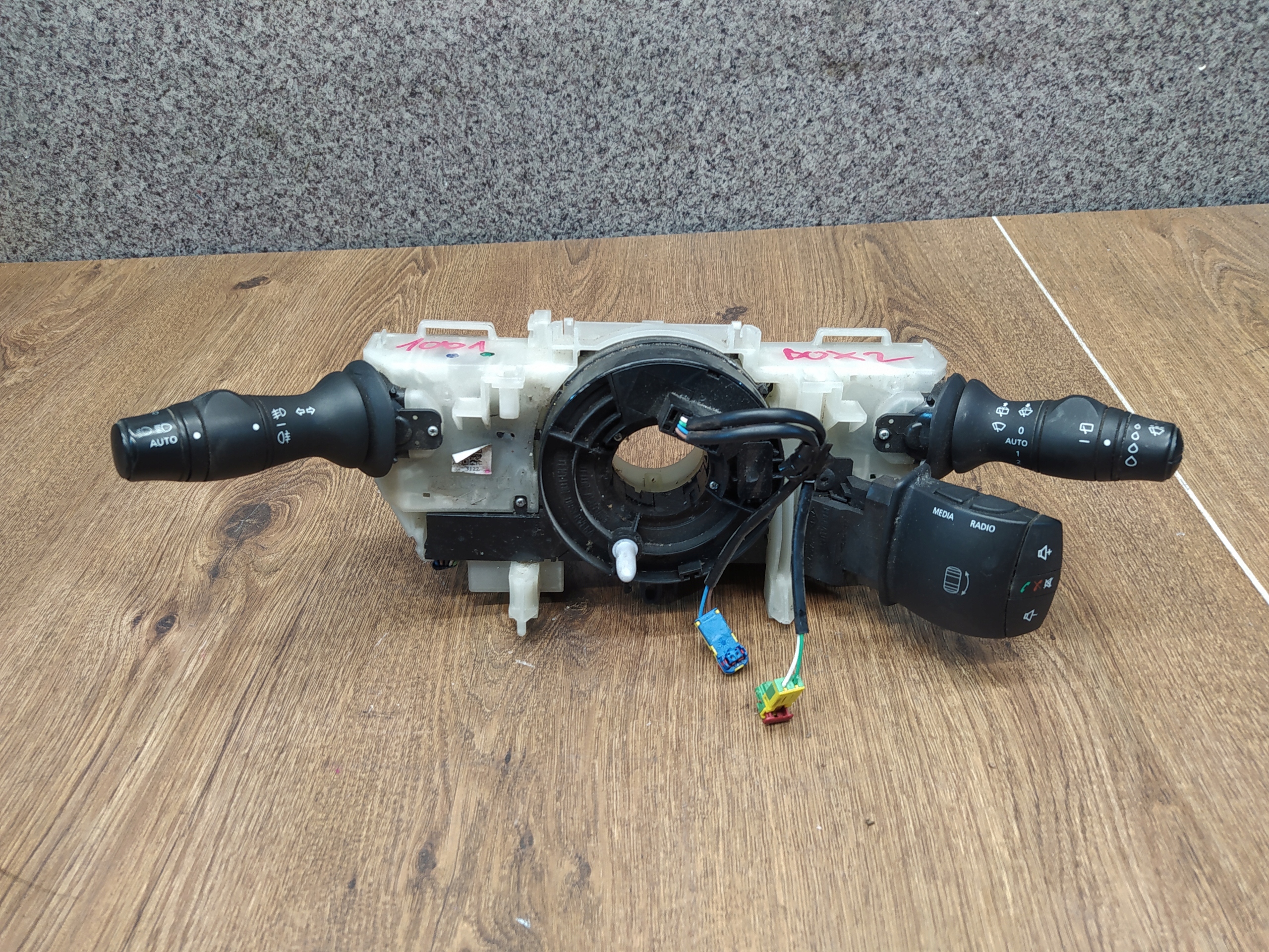 RENAULT SCENIC III 3 перемикачі стрічка 255670019r