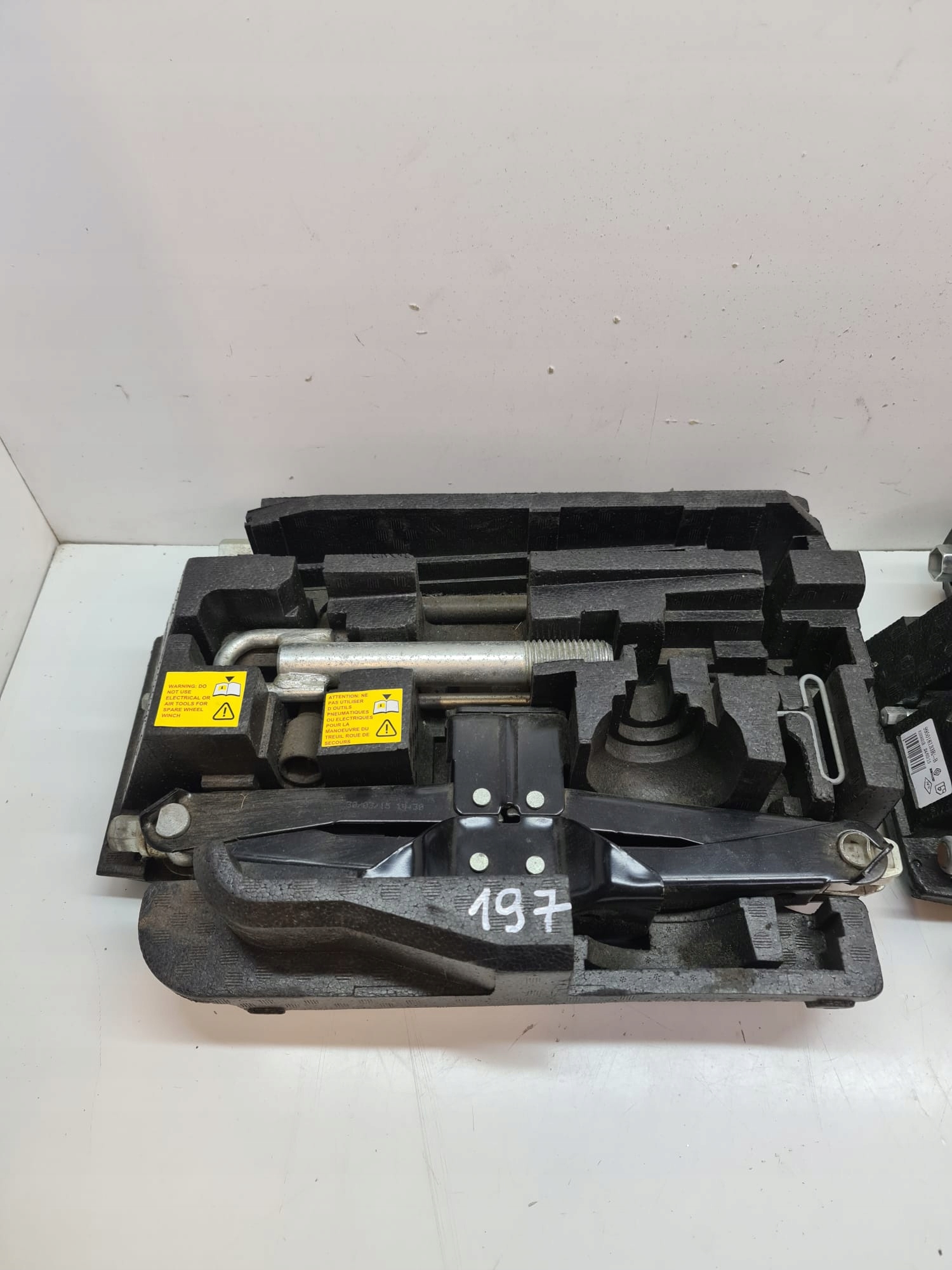 LEVER, LIFT, KEY, HOOK, MASTER III MOVANO