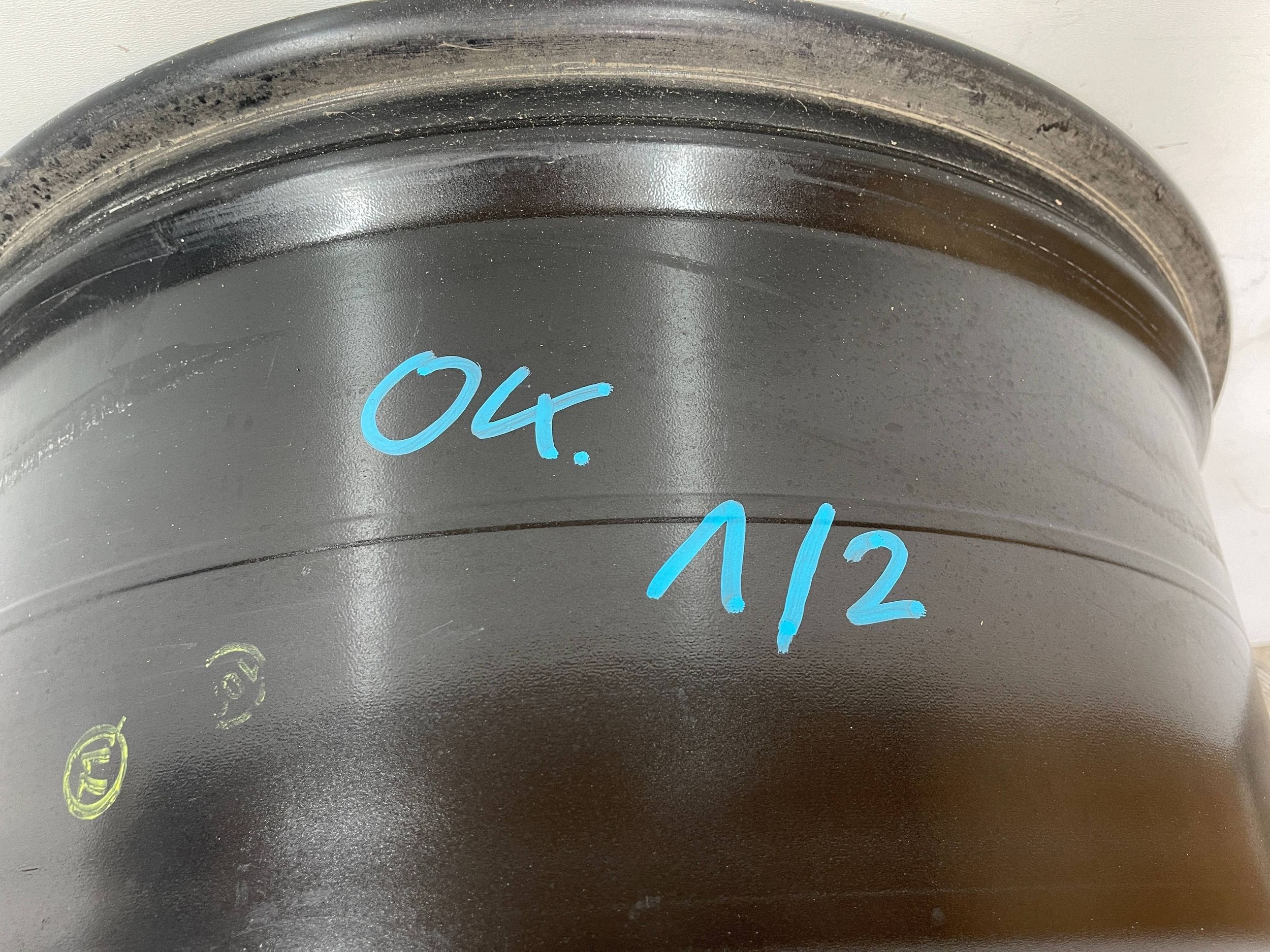 disk hliníkový Audi Q8 Q7 10x22 ET26 4M0601025DS