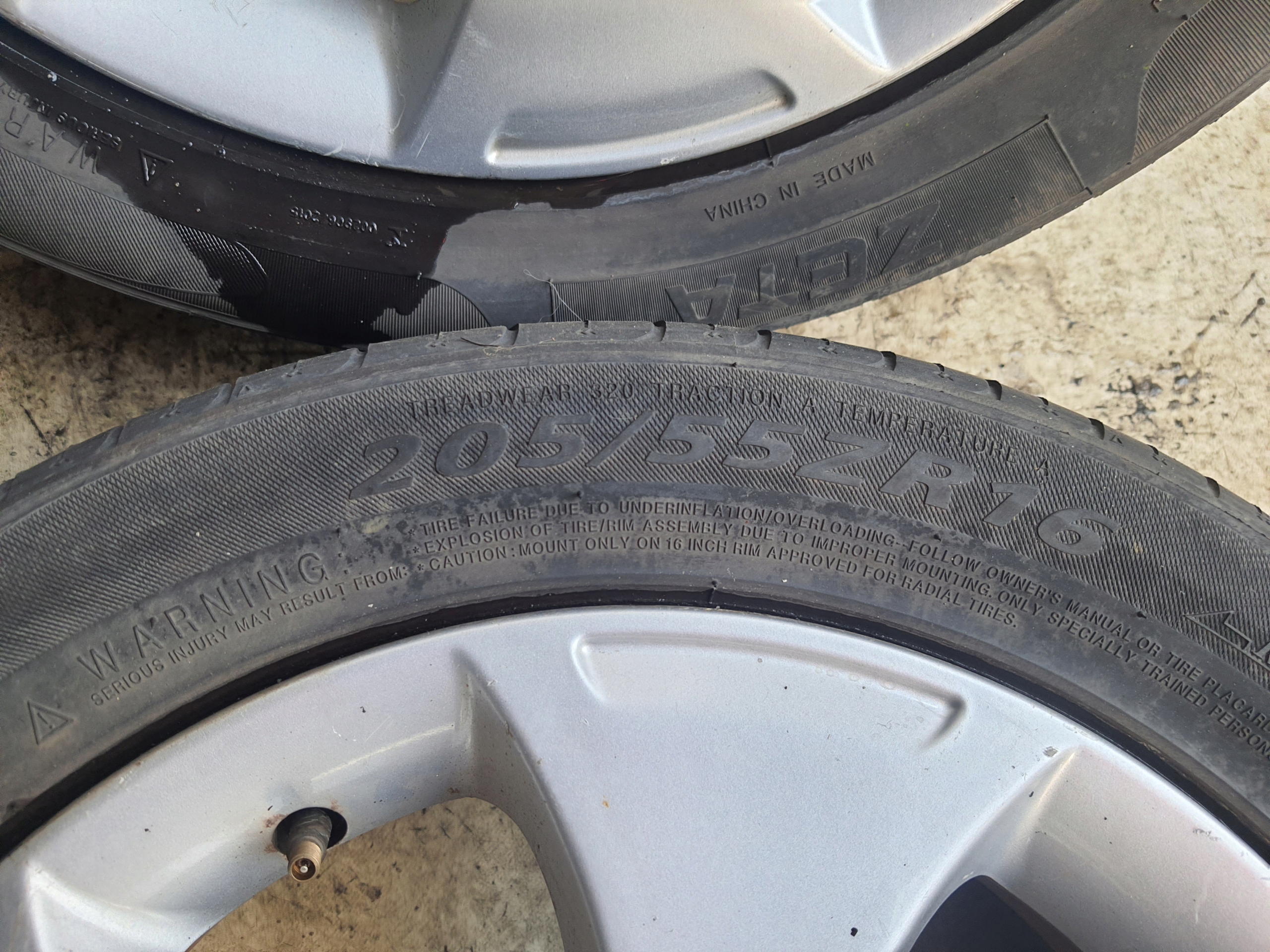 KIA RIO III 11-16 discs + tyres 205/55 16