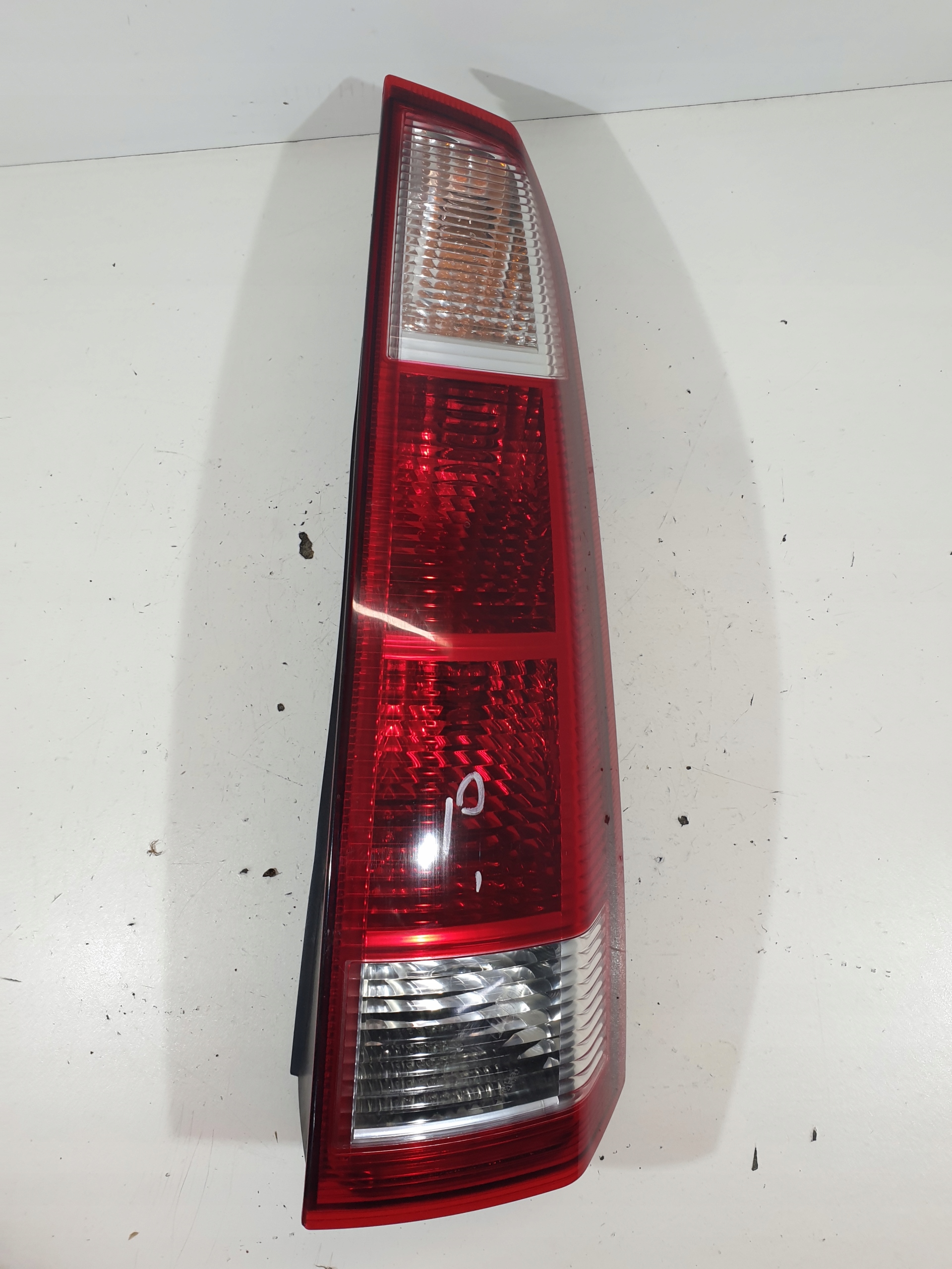 opel Meriva A фонарь правый 93294346