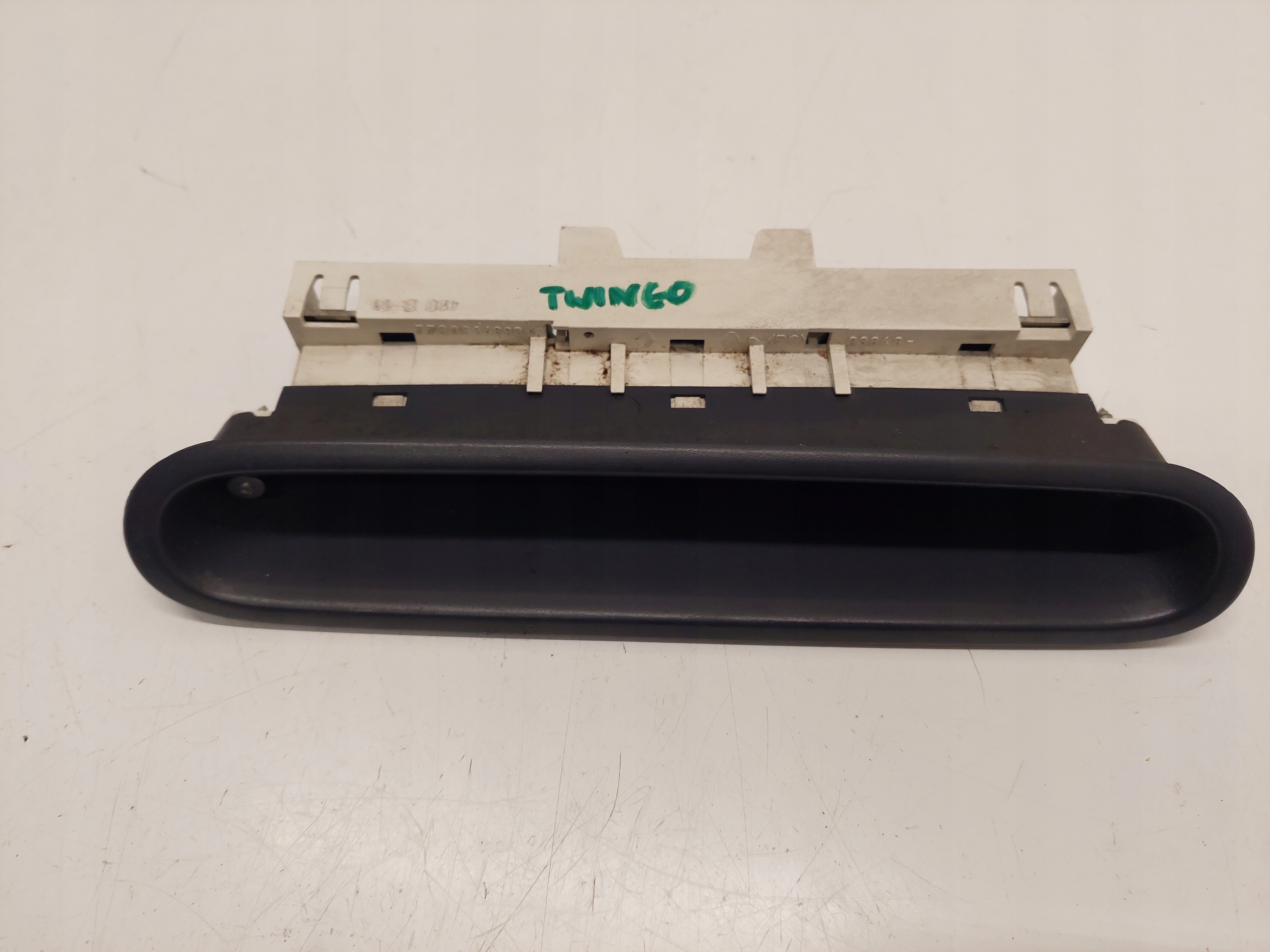 дисплей renault TWINGO и 7700834690