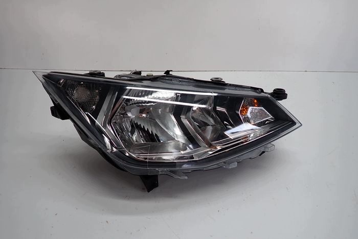 SEAT IBIZA V ARONA 17- reflektor right light right