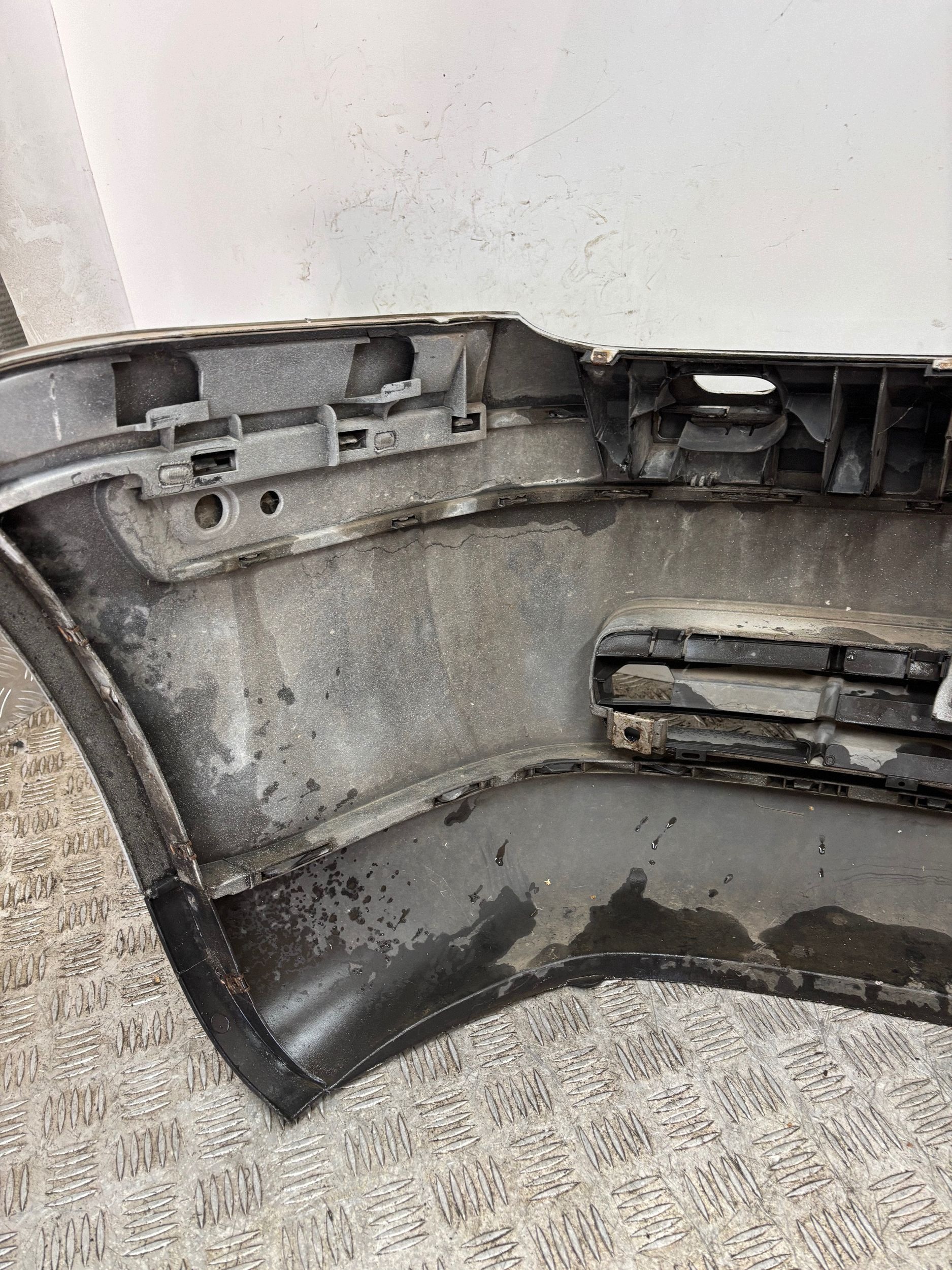nárazník předek přední VW GOLF IV 4