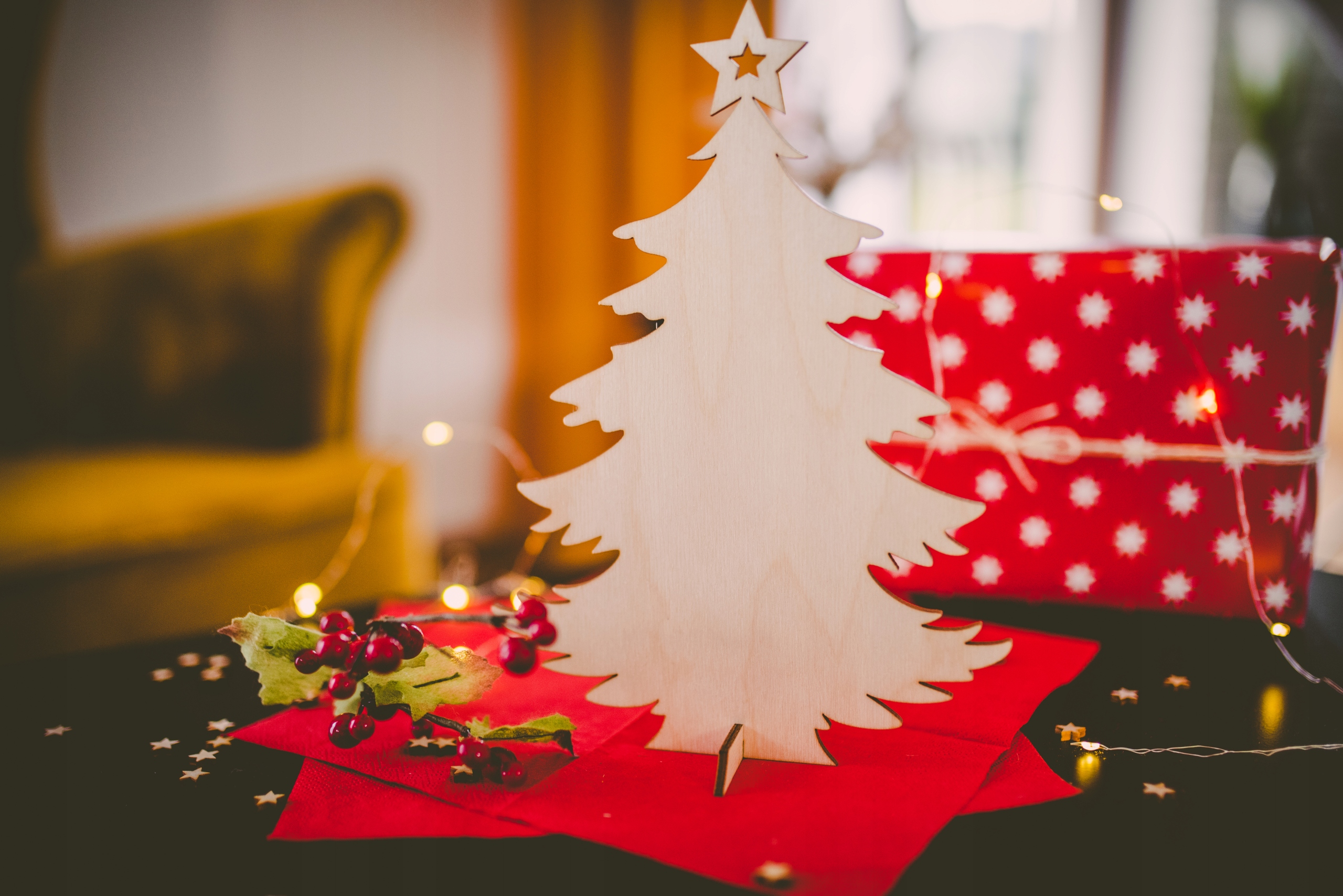 STOJAK PODSTAWKA na bombkę CHOINKA drewniana Marka inna