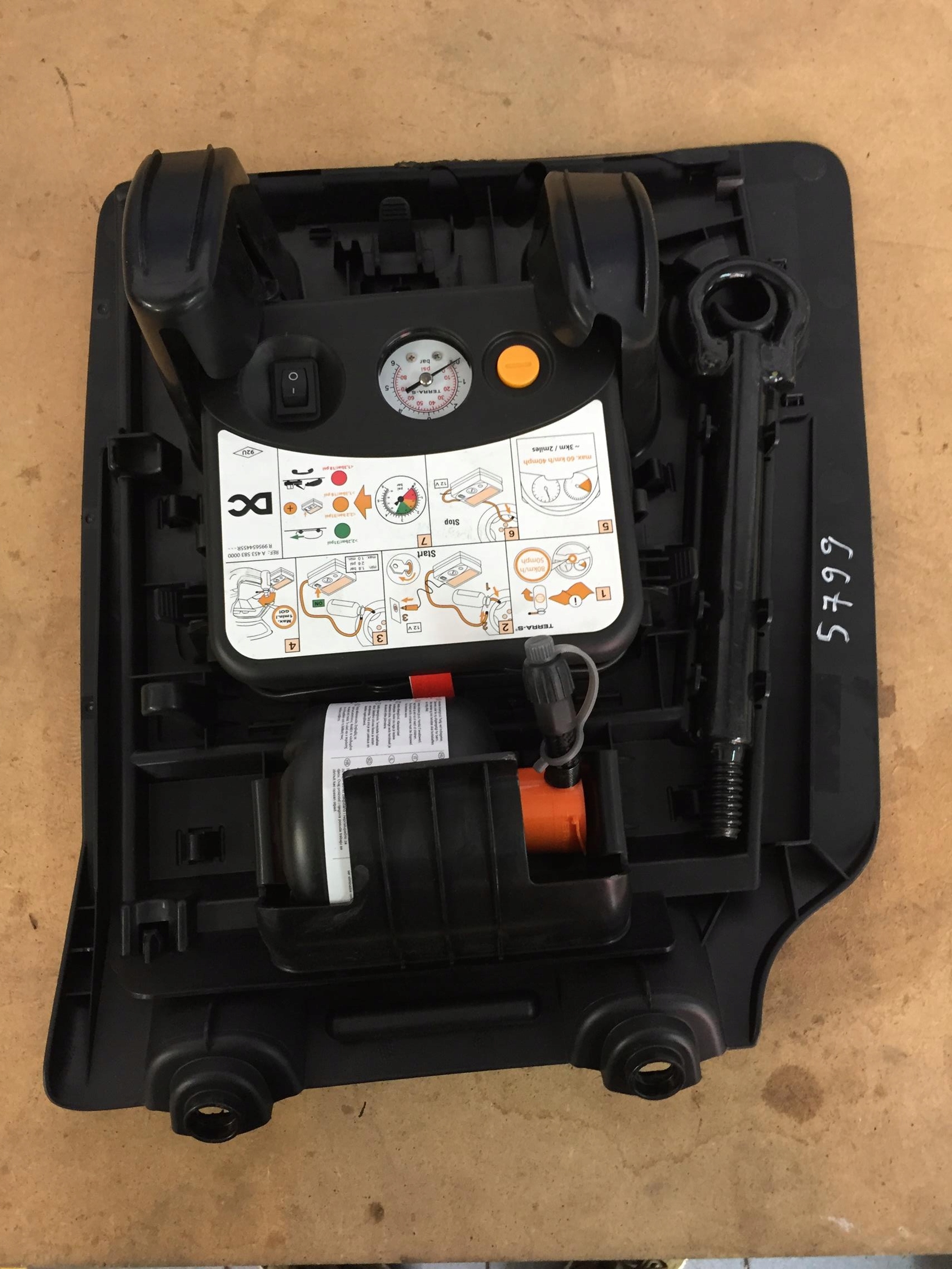 SMART FORFOUR 453 ZESTAW NAPRAWCZY OPON