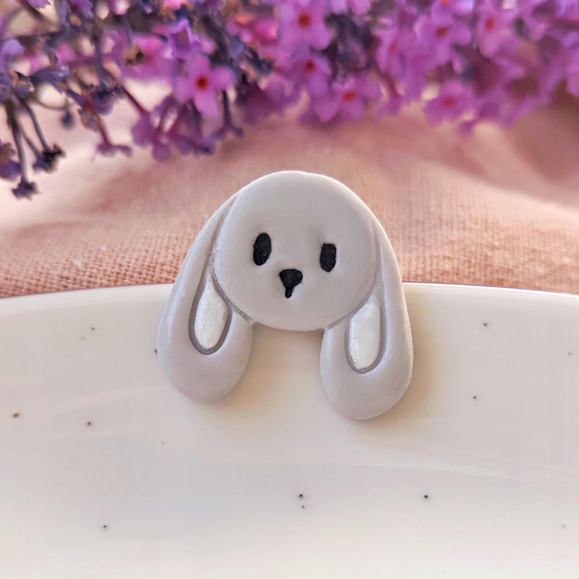 Pin připínáček králíček brož s obrázkem králíka, domácího králíka, boho