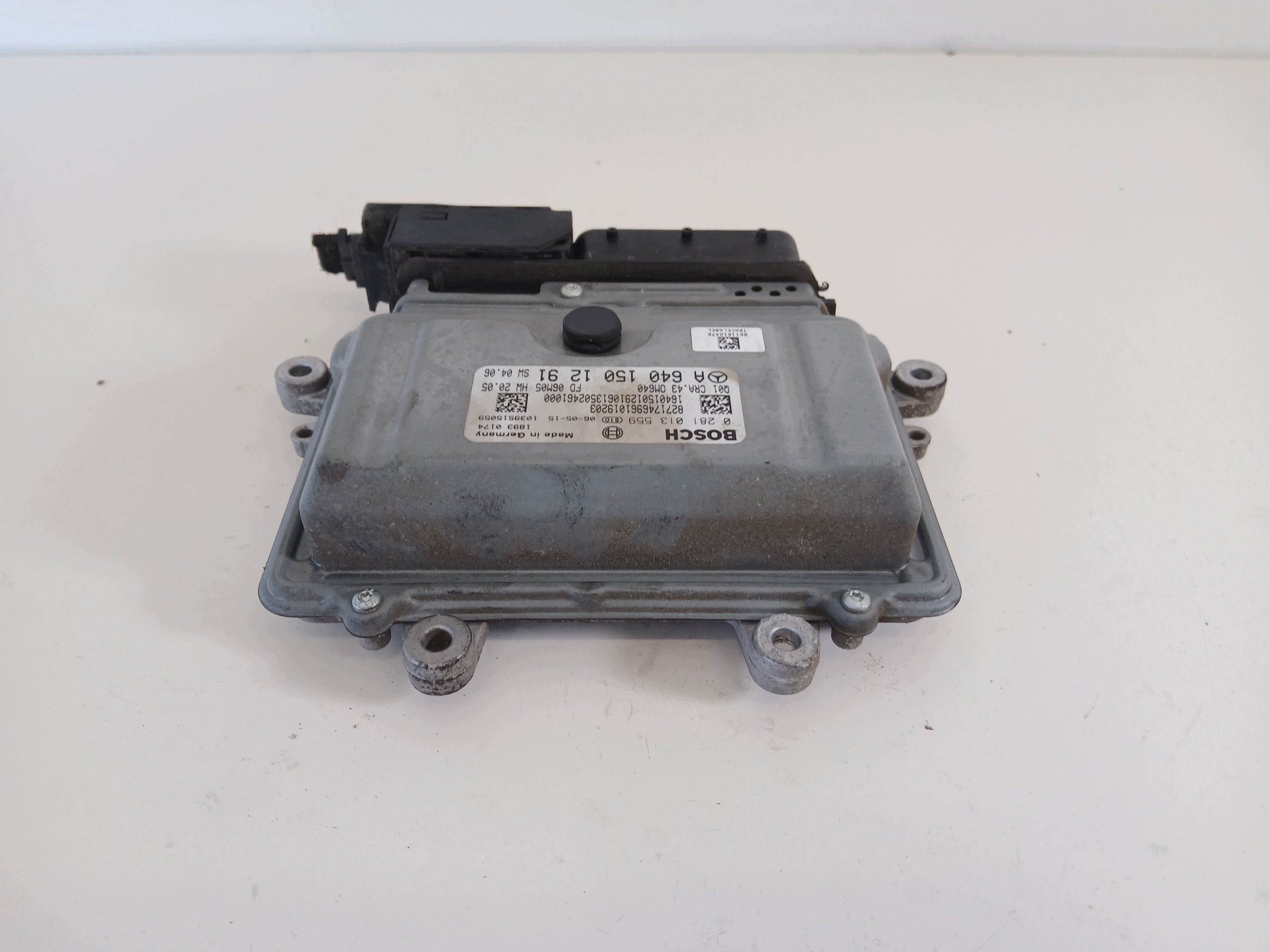 MERCEDES W169 W245 2.0 control unit of the engine A6401501291