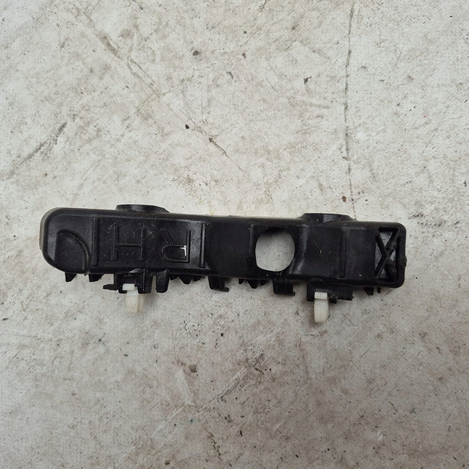 KIA PICANTO right bumper bracket rear part rear