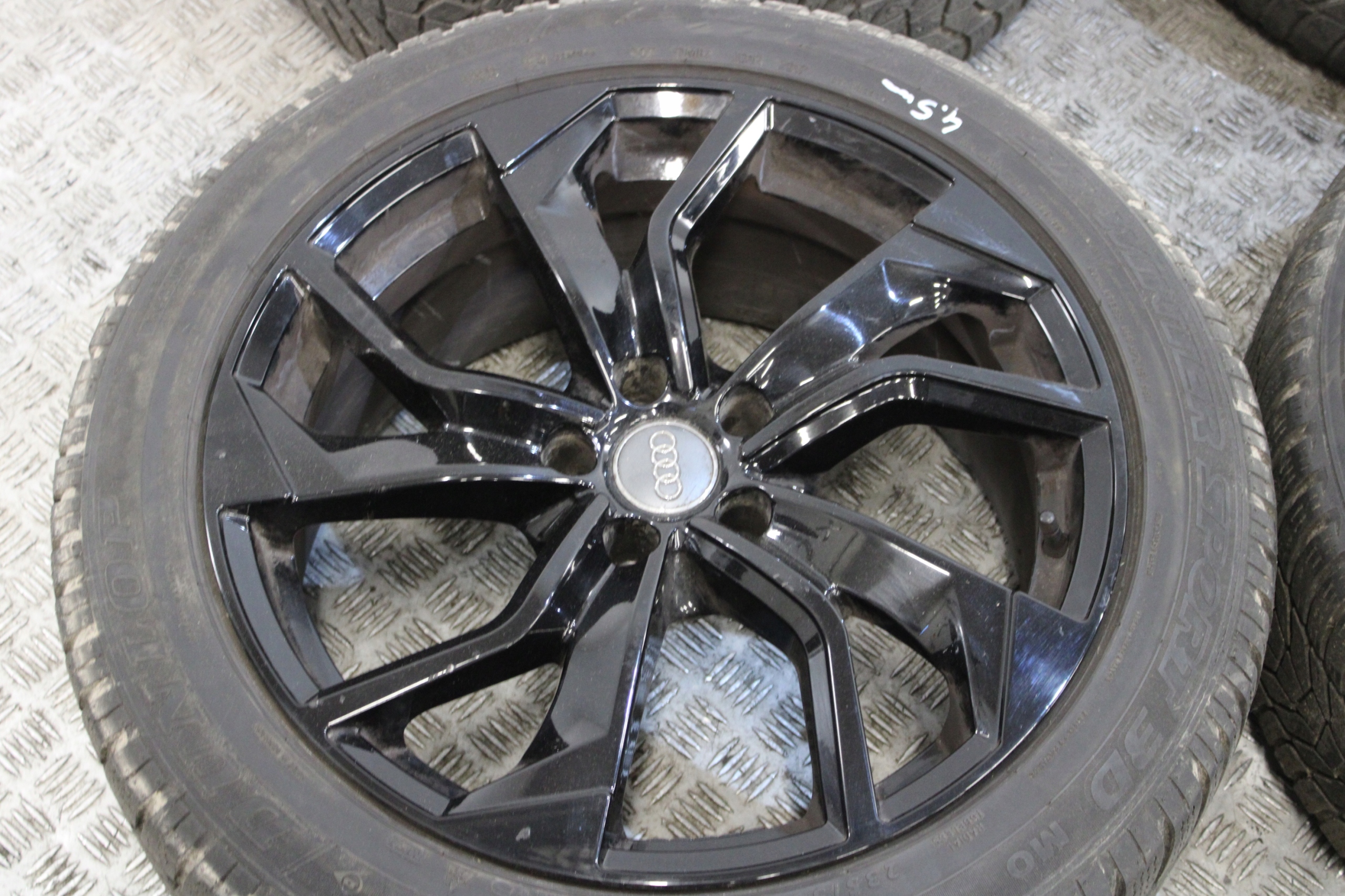 wheels discs disc 235/50 R19 AUDI Q3 II 2 83A
