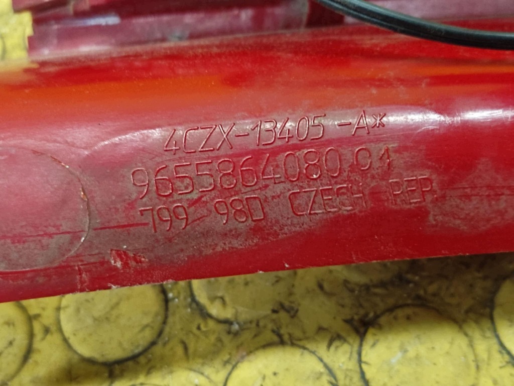 CITROEN C4 light left rear part 9655864080