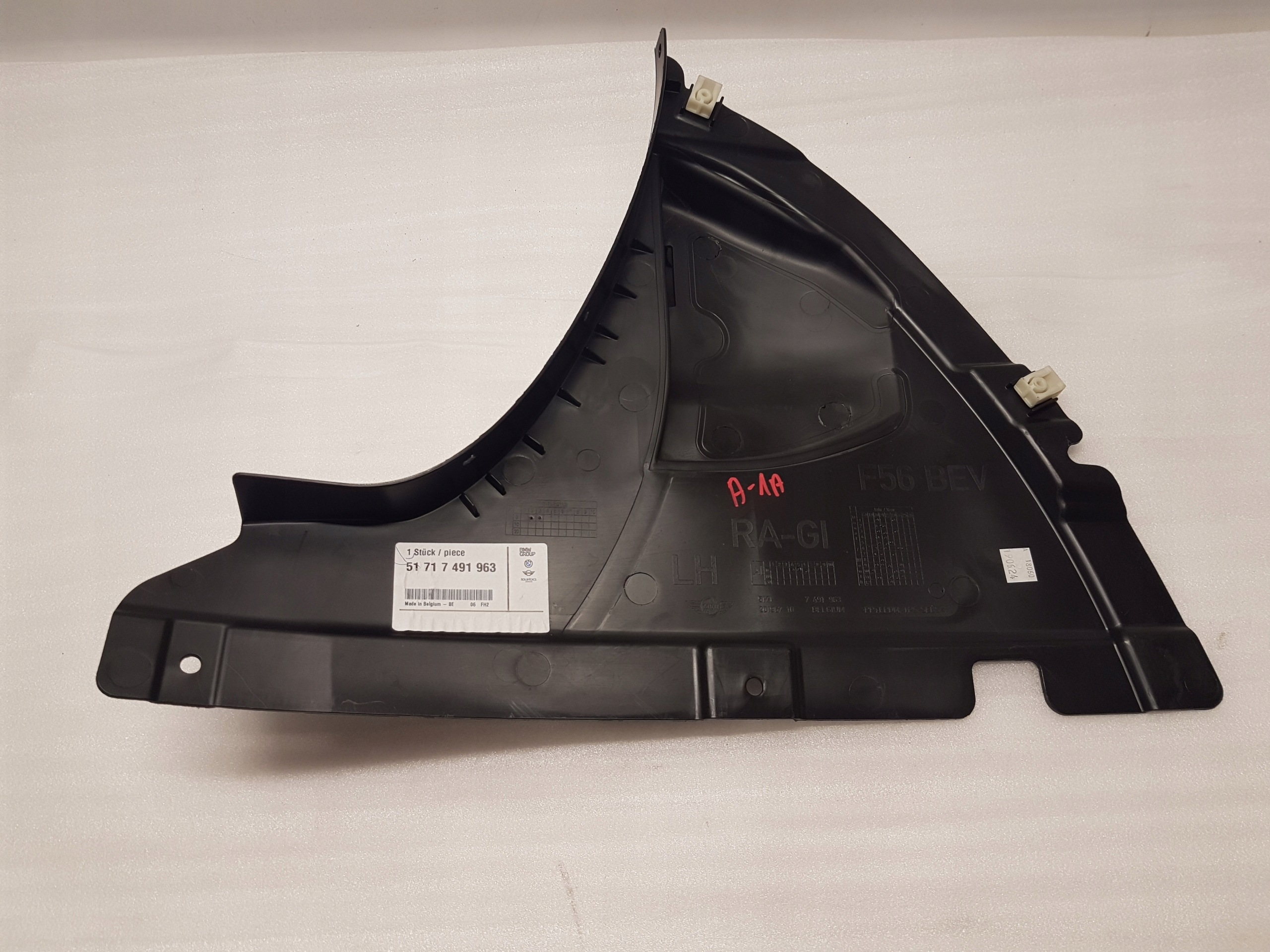 cover TROJKAT NADKOLA left front MINI F56 BEV 7491963