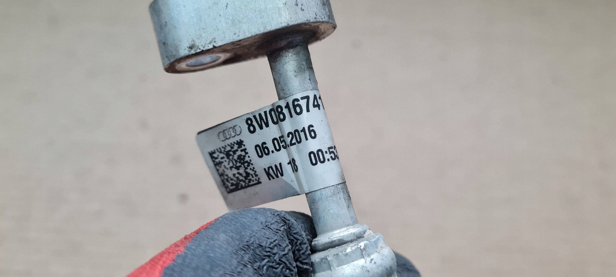 A4 B9 8W cső cső klíma 2.0 TDI A/C 8W0816741D A5 8W