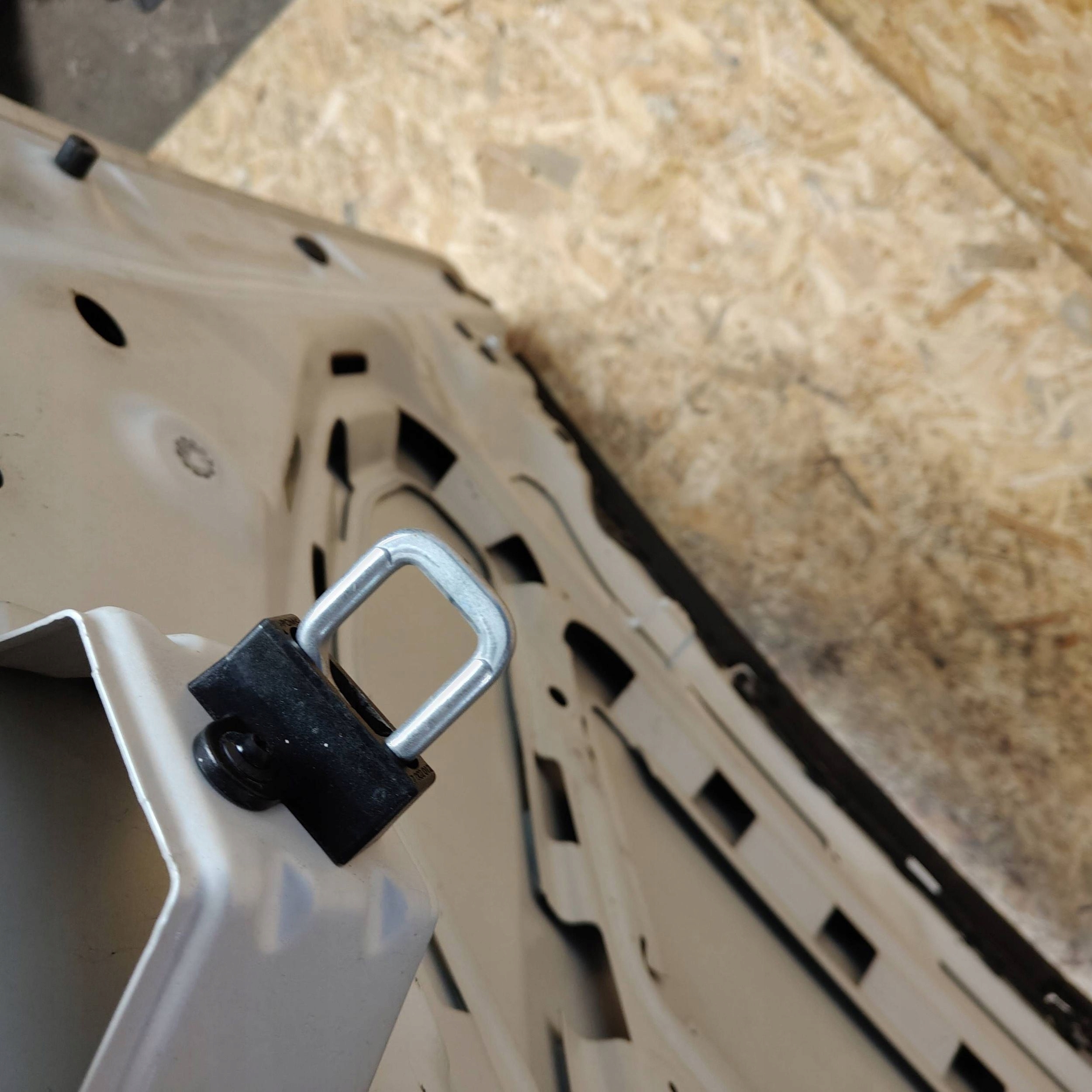 cofano Anteriore BMW X1 E84 biala perla