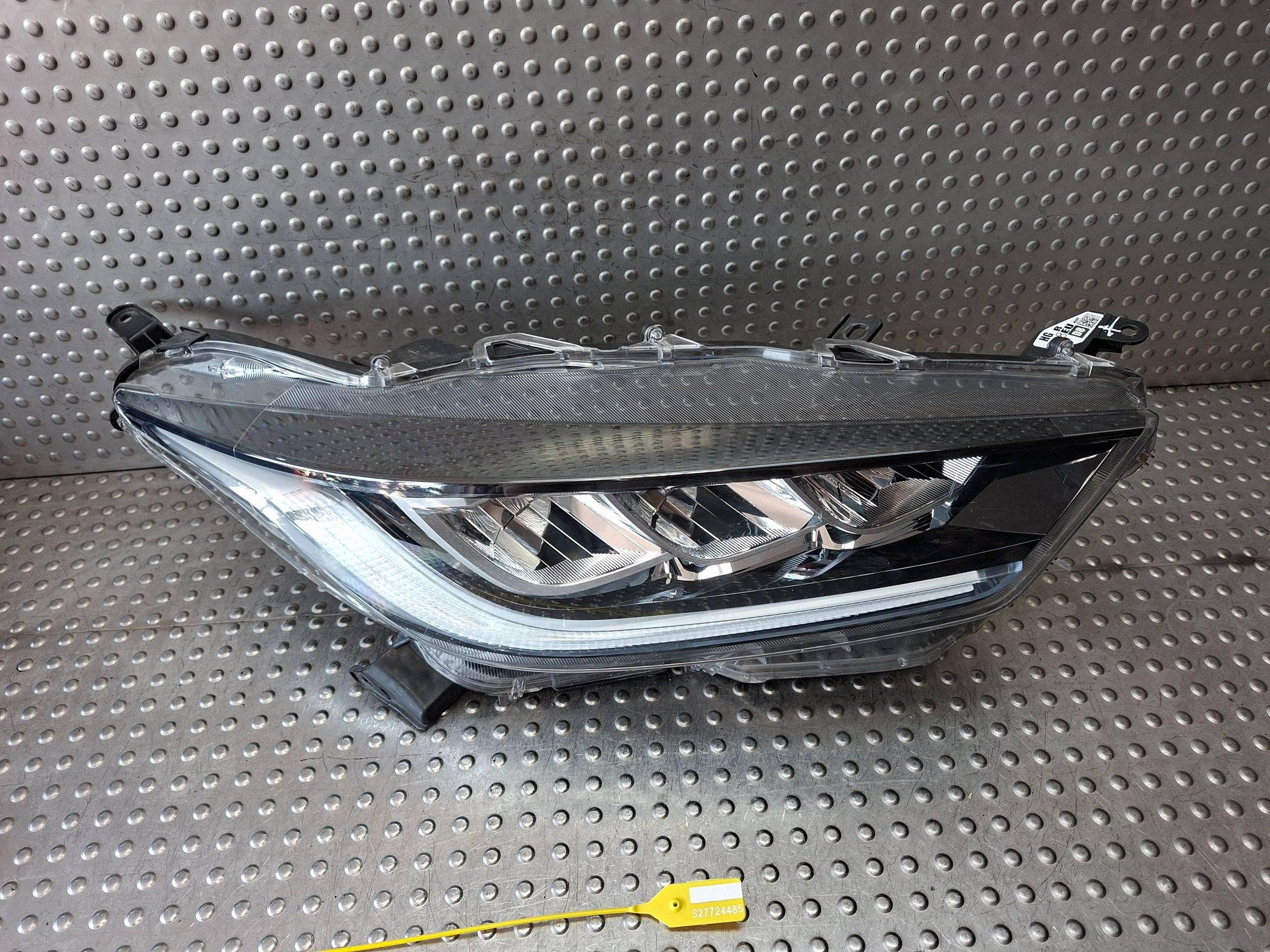 light FULL LED front right TOYOTA YARIS IV 20- EU K-08