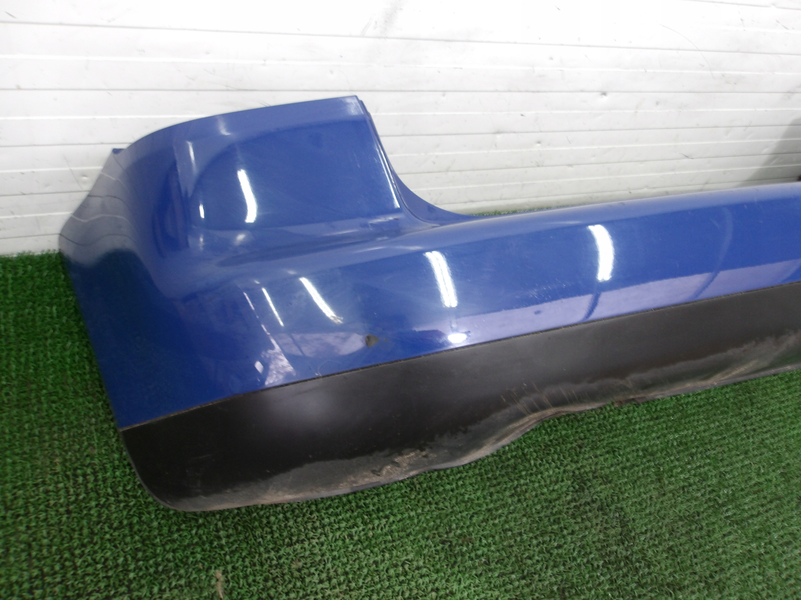 VW TOURAN e 03-10 Paraurti posteriore posteriore colore LL5M