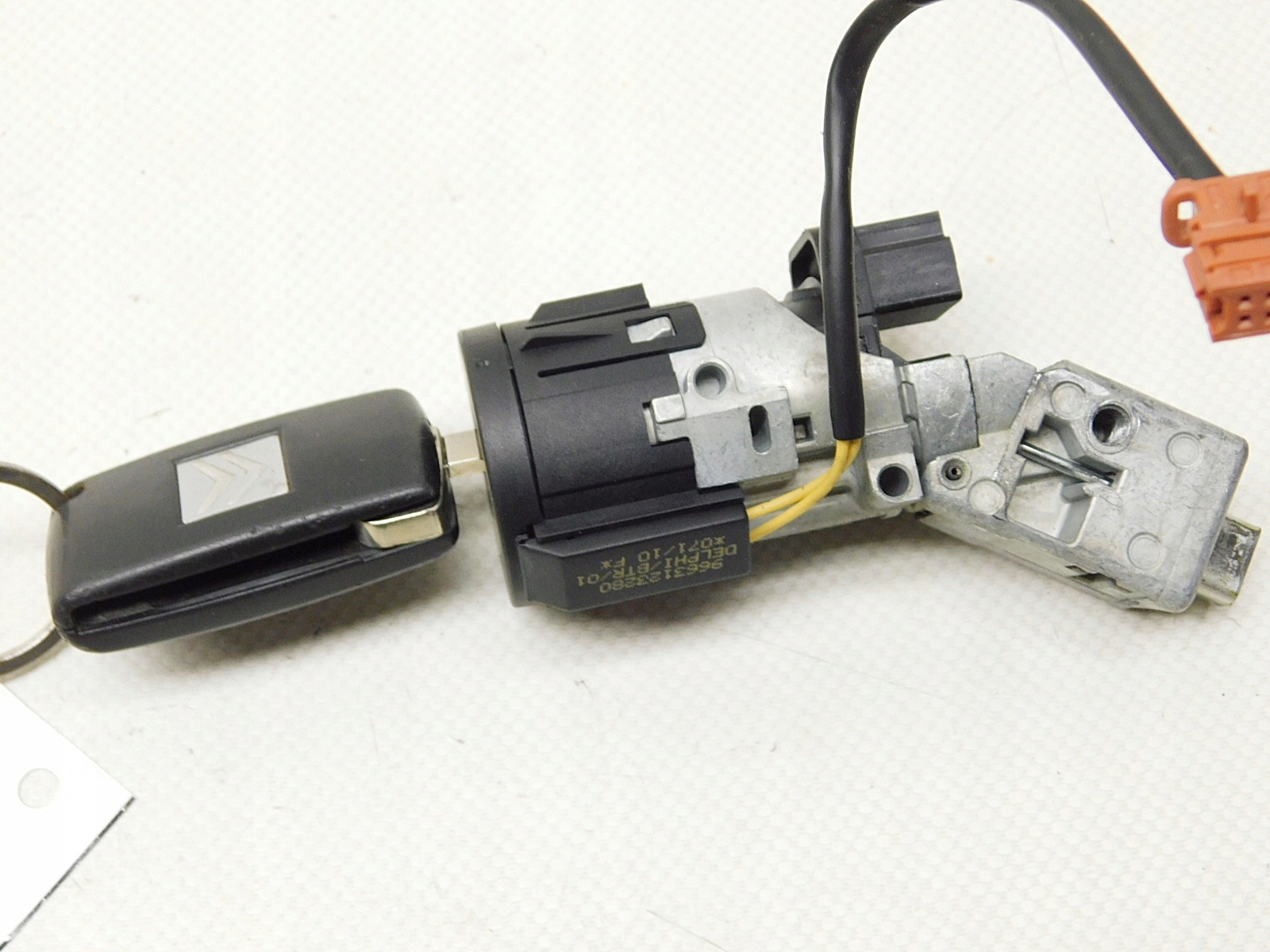 Ключ зажигания CITROEN C3 PICASSO 1.4 VTi