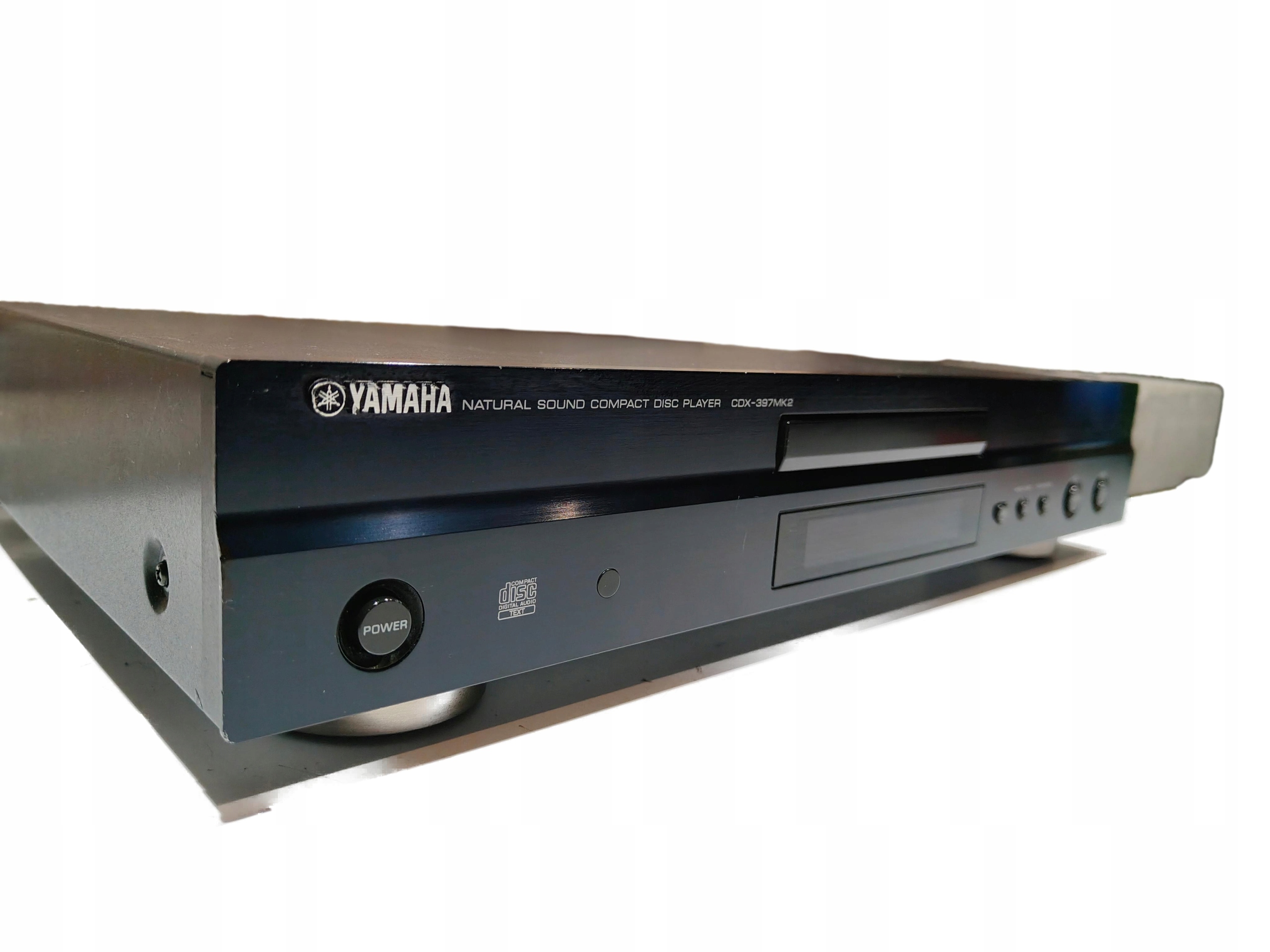 CD-плеер Yamaha CDX-397MK2 черный