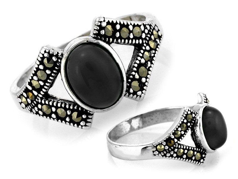 Prstýnek ze stříbra 925 onyx černý, moderní, efektní dárek