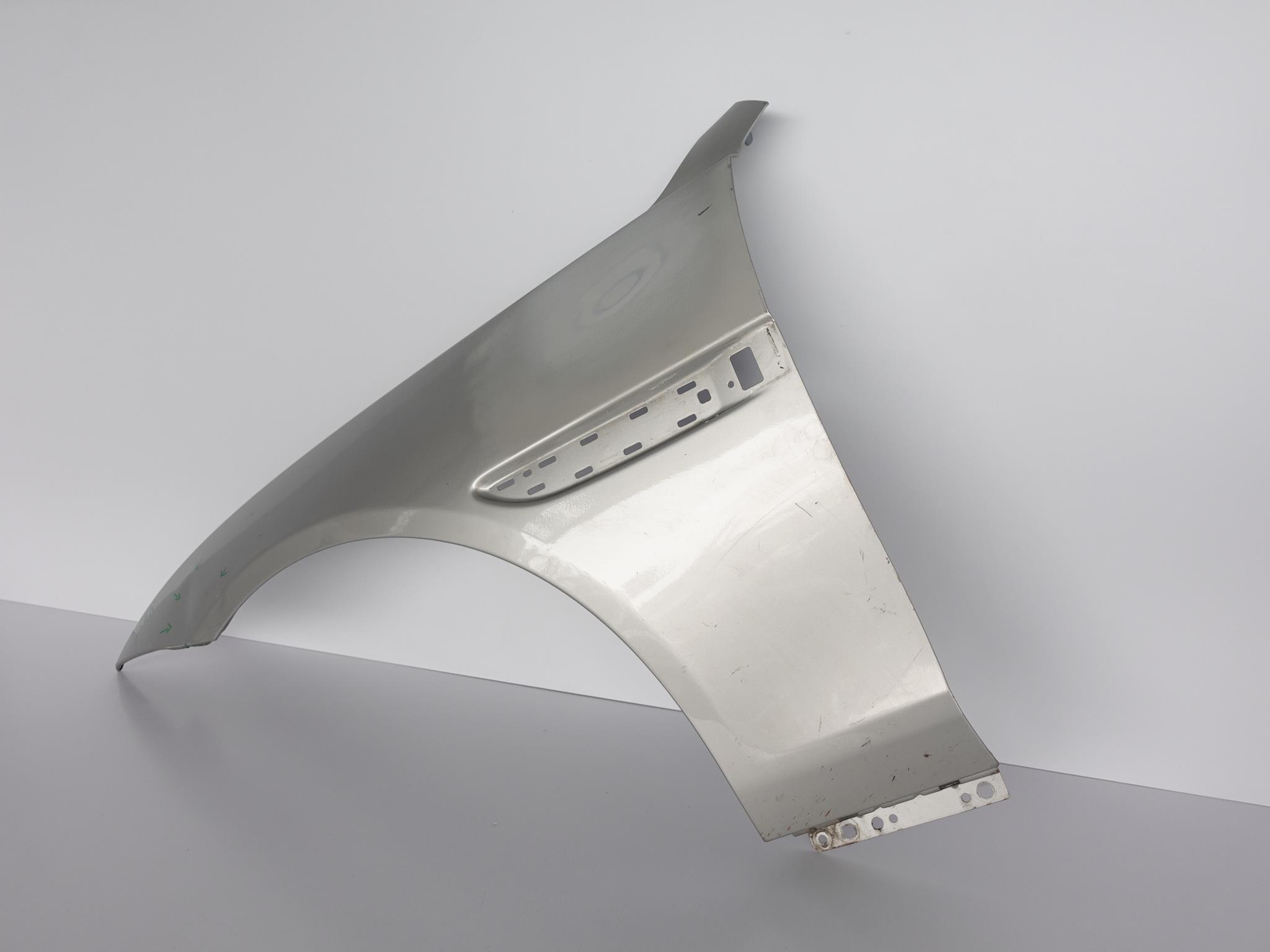 JAGUAR XE X760 15- fender left front