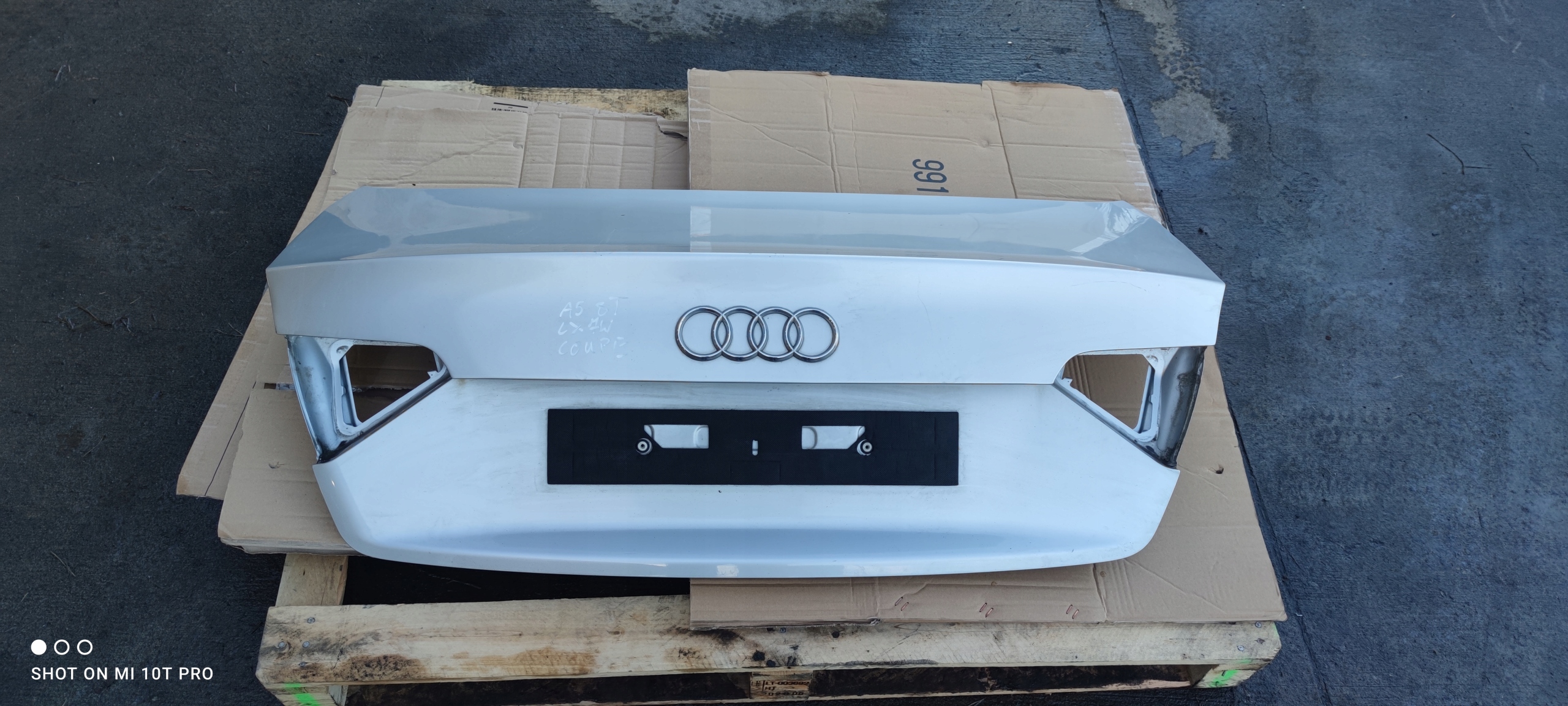 KLAPA TYLNA TYŁ AUDI A5 8T COUPE LX7W !!!