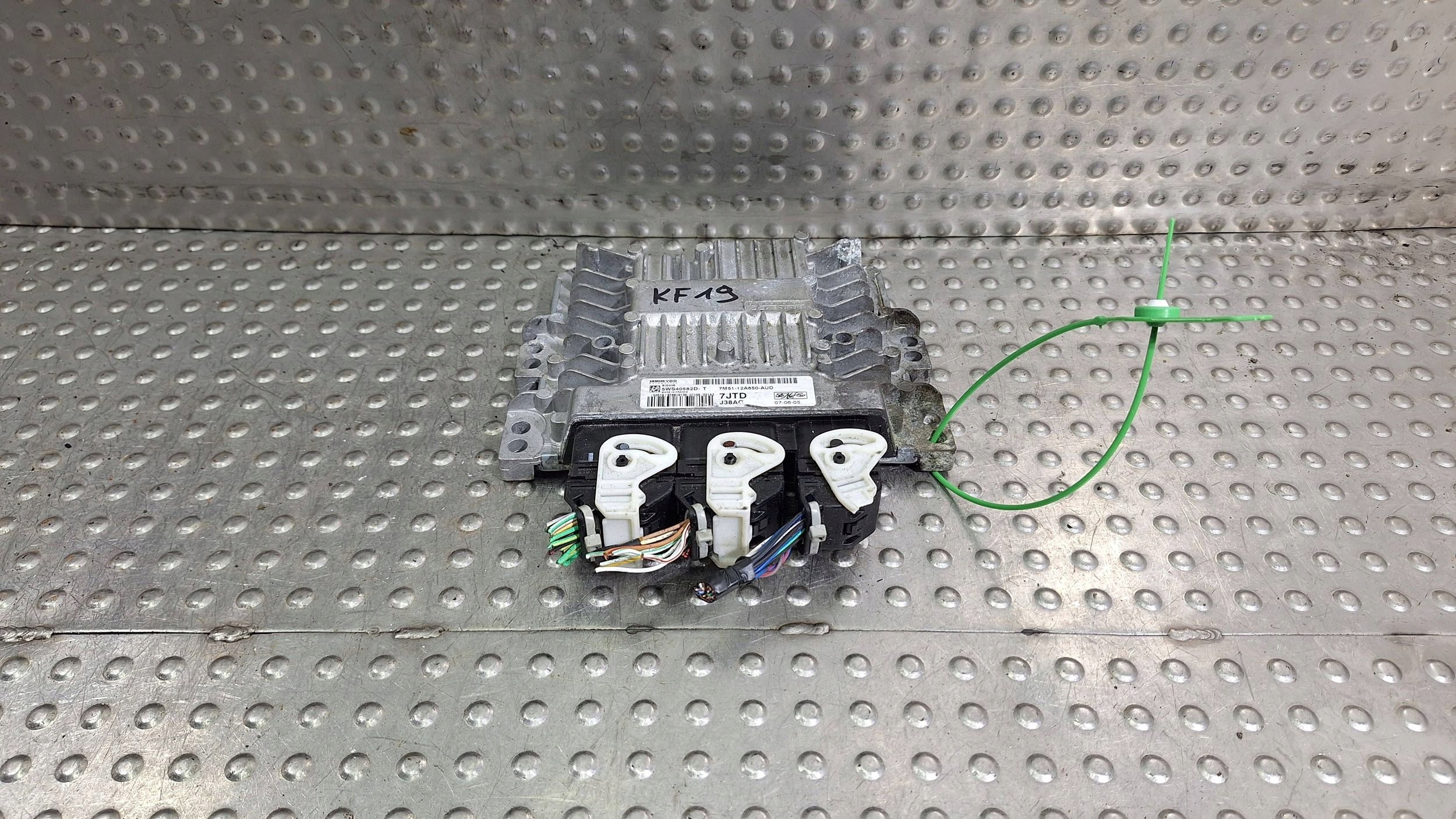 computer control unit of the engine 7M51-12A650-UD FORD FOCUS MK2 C-MAX MK1 1.6TDCI