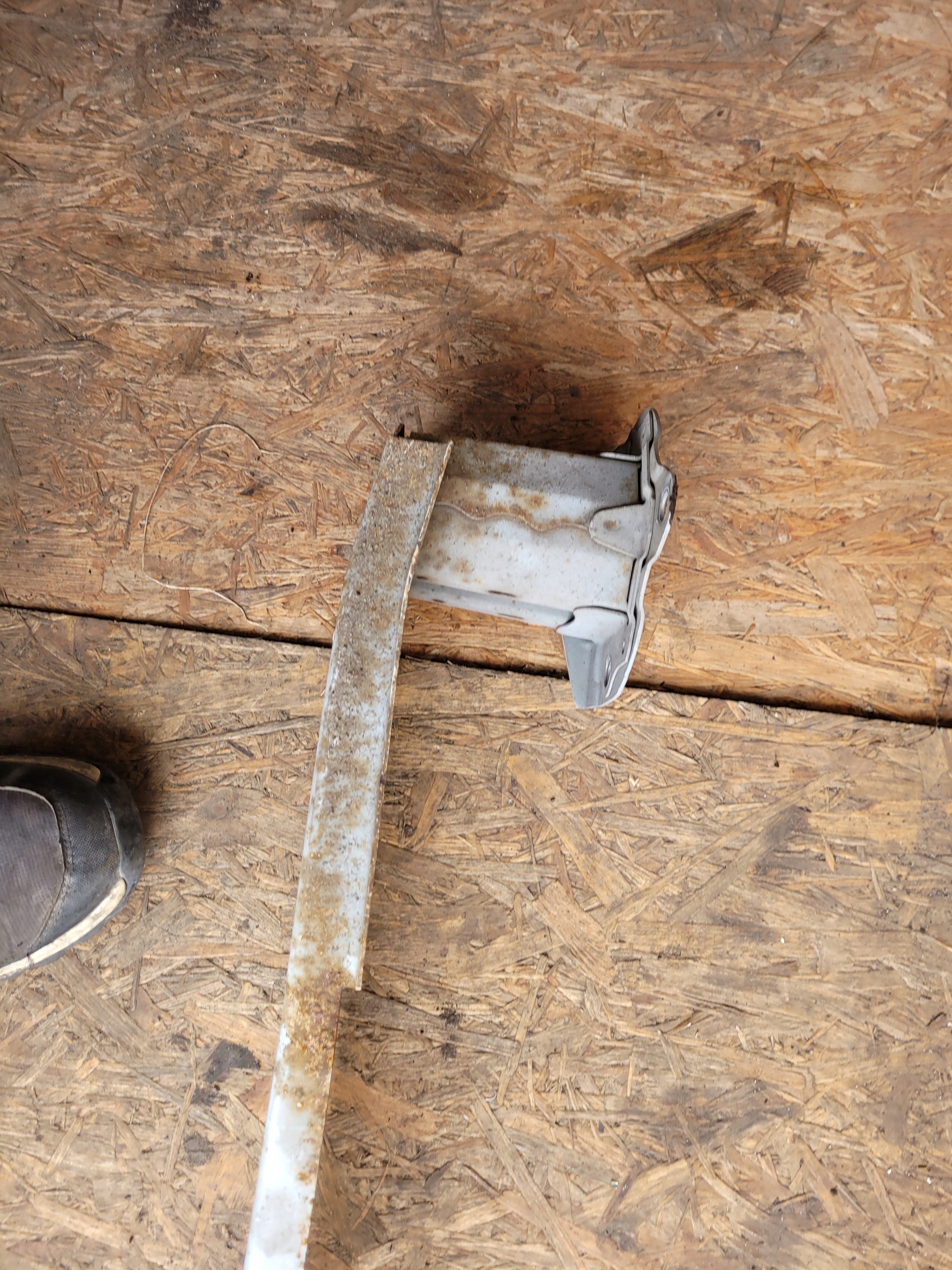 sider below bumper rear part rear TOYOTA YARIS III
