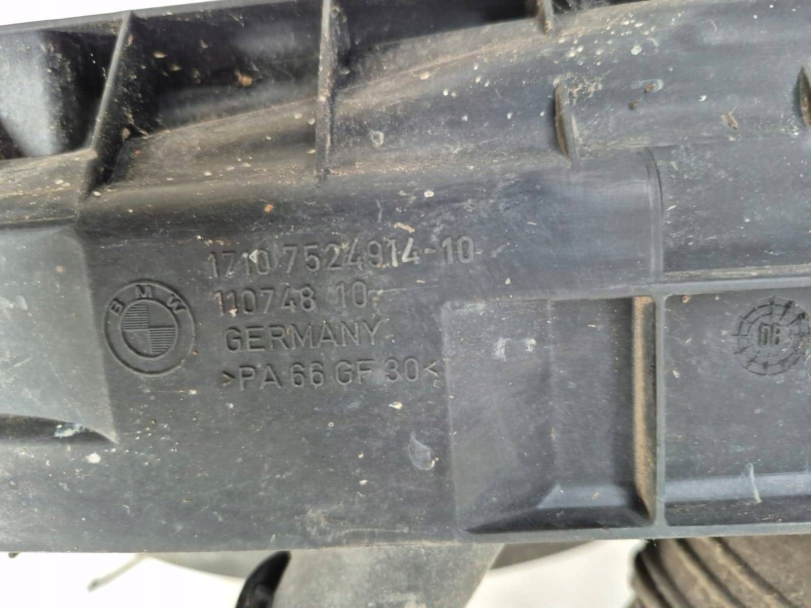 BMW E81 E84 E90 KOMPLET chladiče ventilátor obal 2.0 TDI 7801993