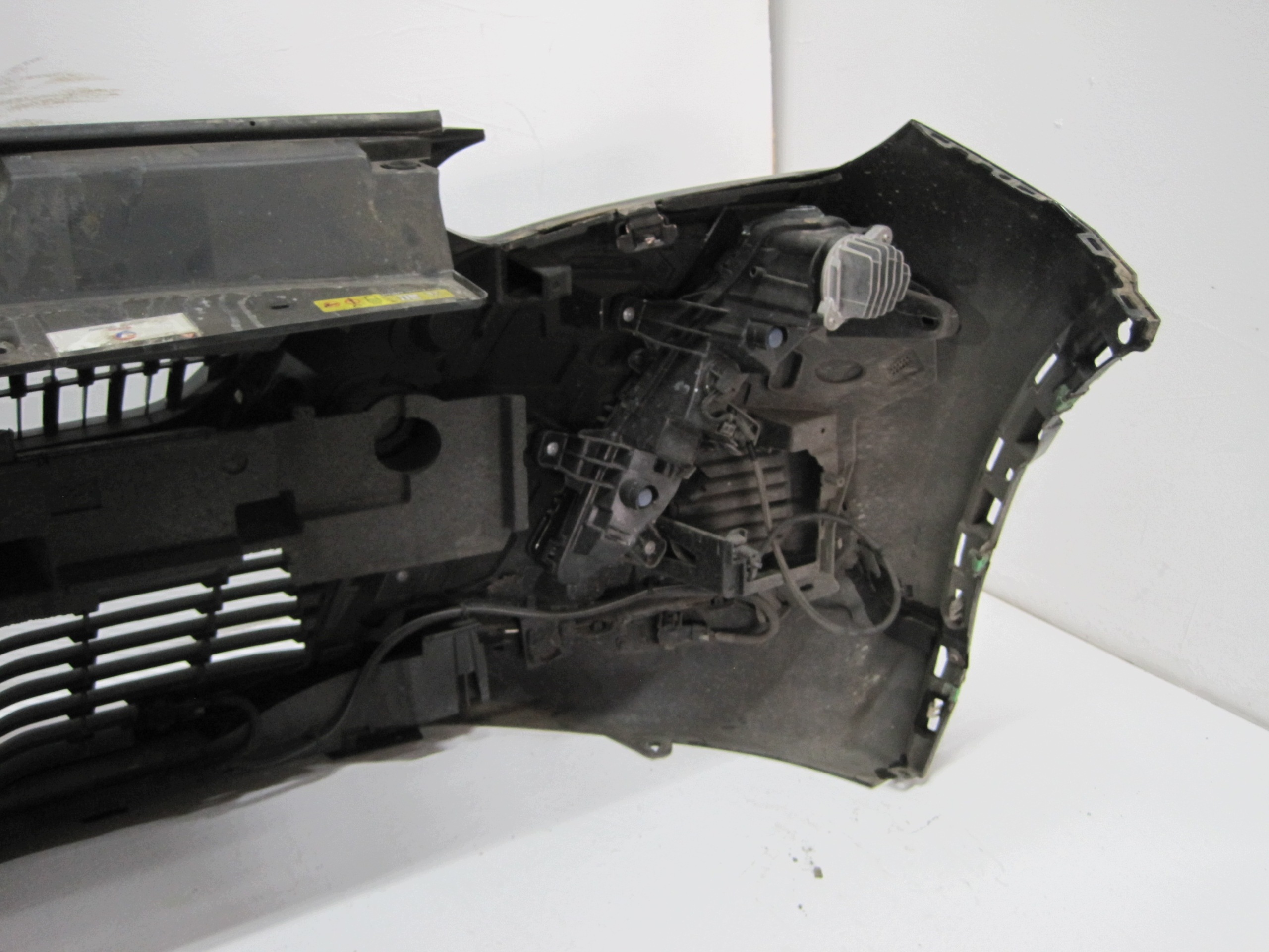 bumper PEUGEOT 2008 II 4 PDC 23R below RADAR front front