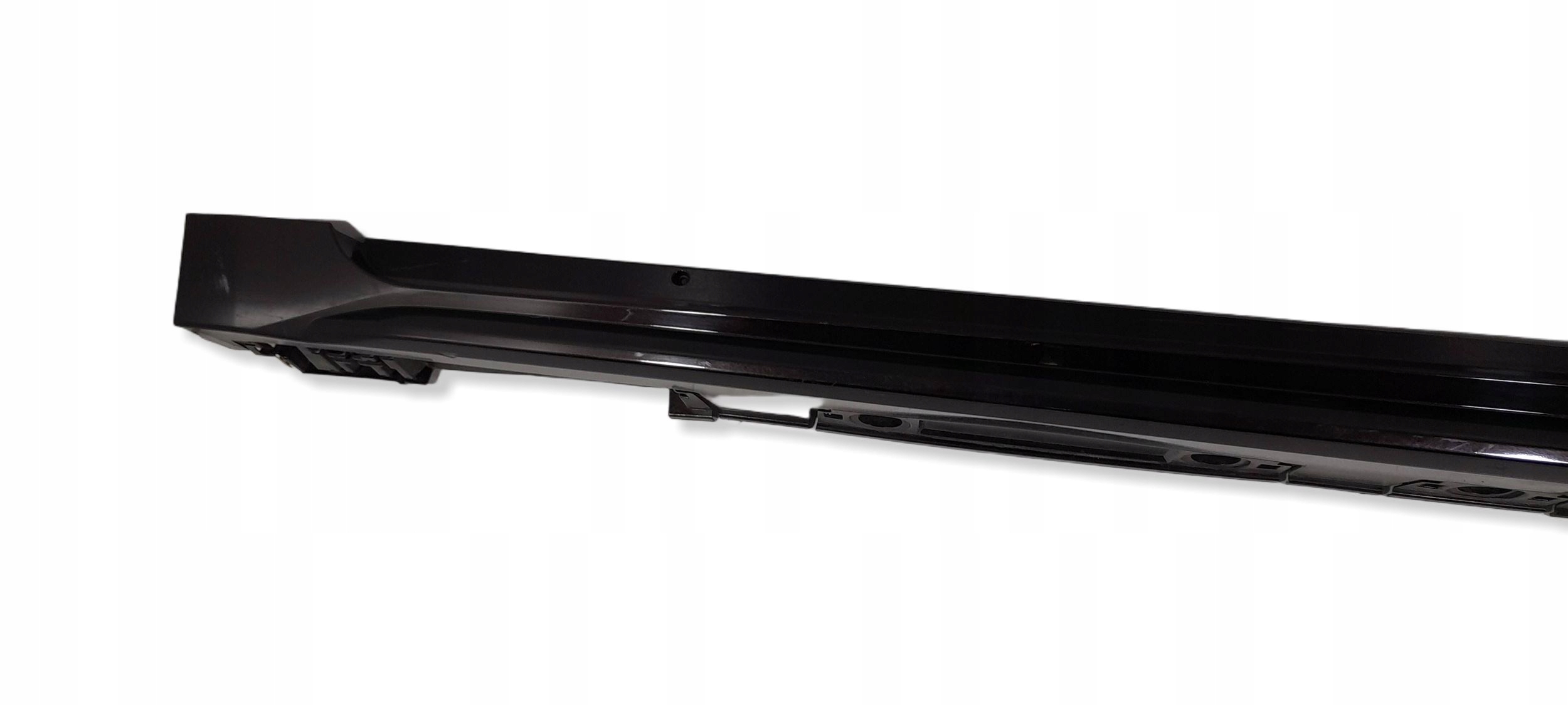 Toyota Corolla E21 Kombi moulding threshold left 7586002220 4W9 (LS40)