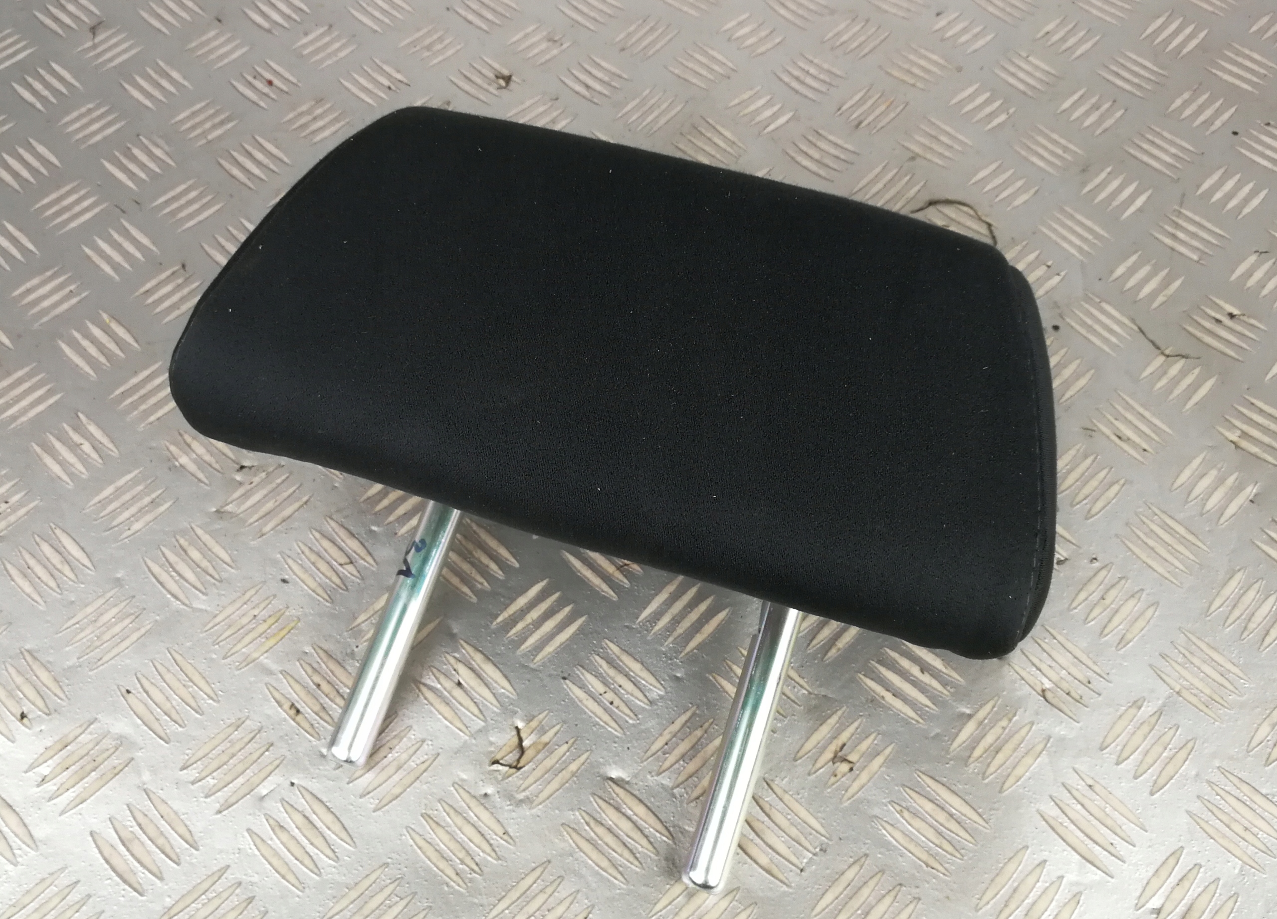 zagłówek materiałowy tył tylny lewy prawy MAZDA 6 GJ III 3 2012-