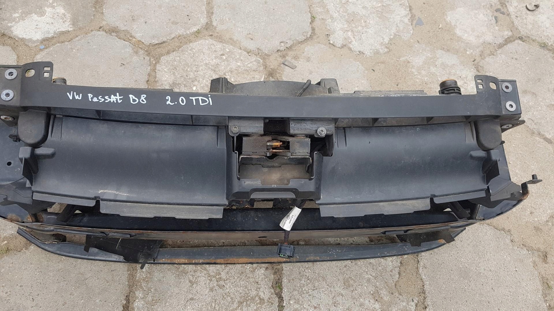 PAS PRZEDNI CHŁODNICE 2.0TDI PASSAT B8 5Q0121251GD Typ samochodu Samochody osobowe