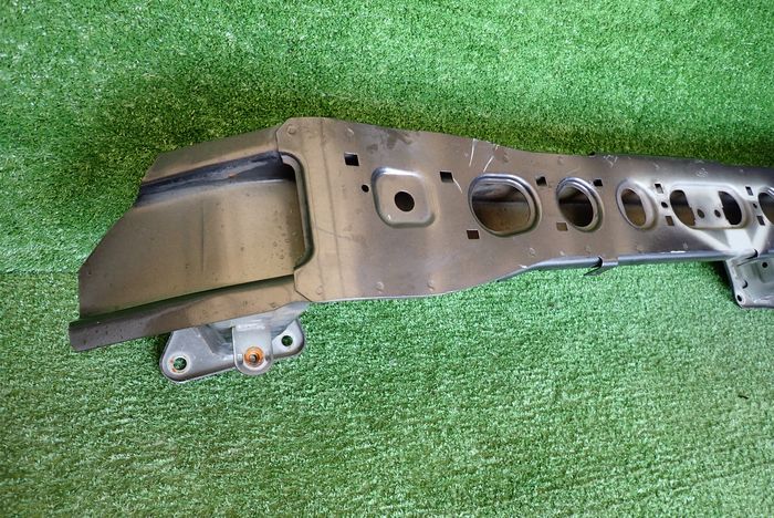 FORD FOCUS MK3 III 10- bumper support front front