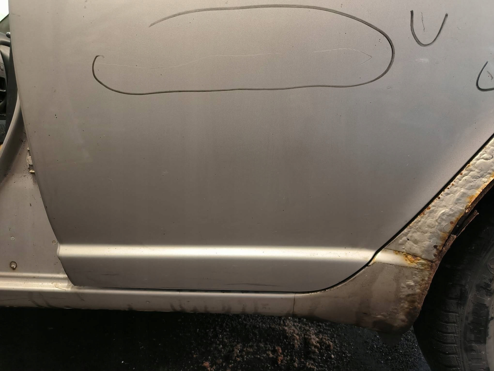 Tür links heck TOYOTA YARIS und