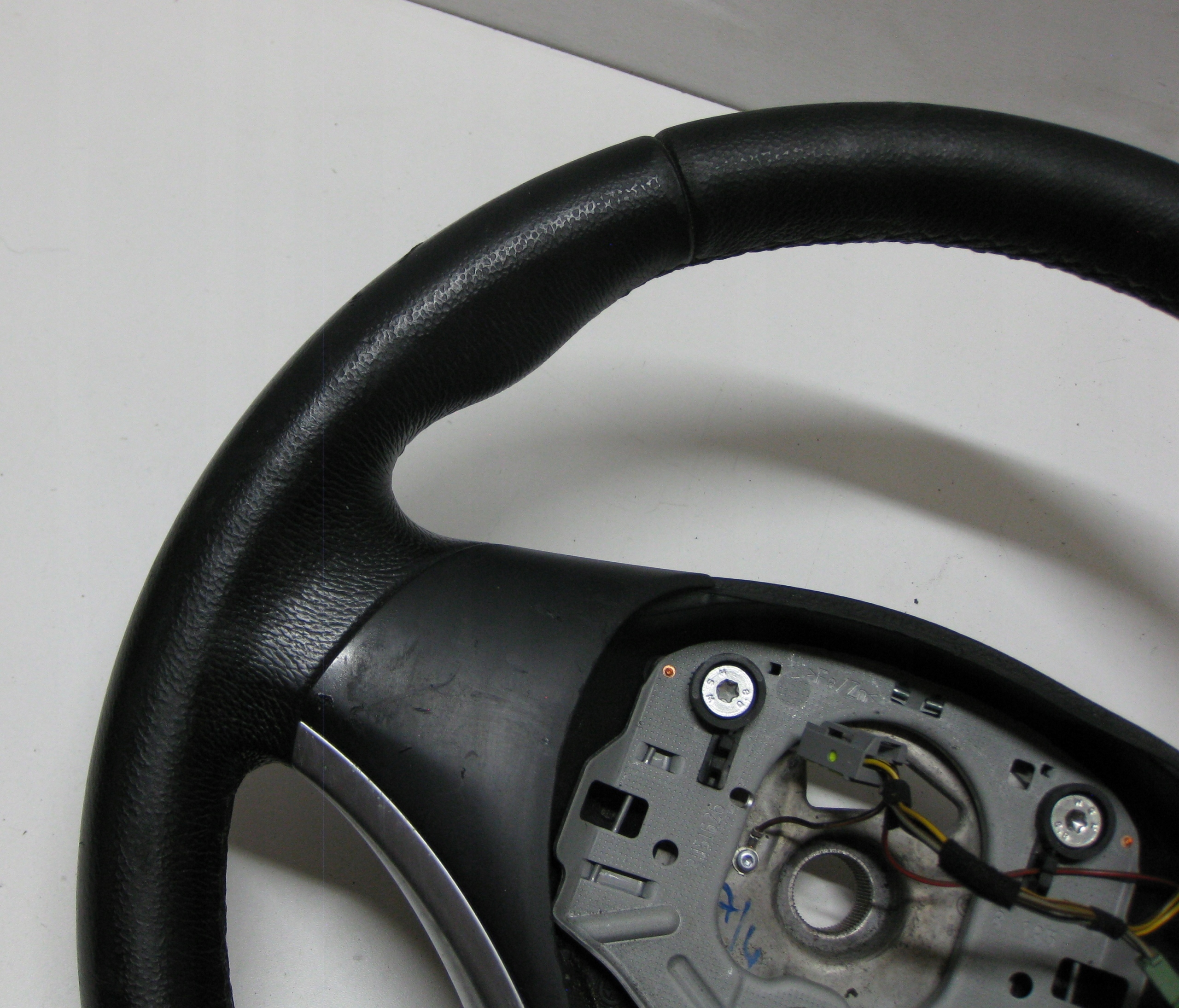 BMW E87 08R lenkrad SKORZANA 6769893