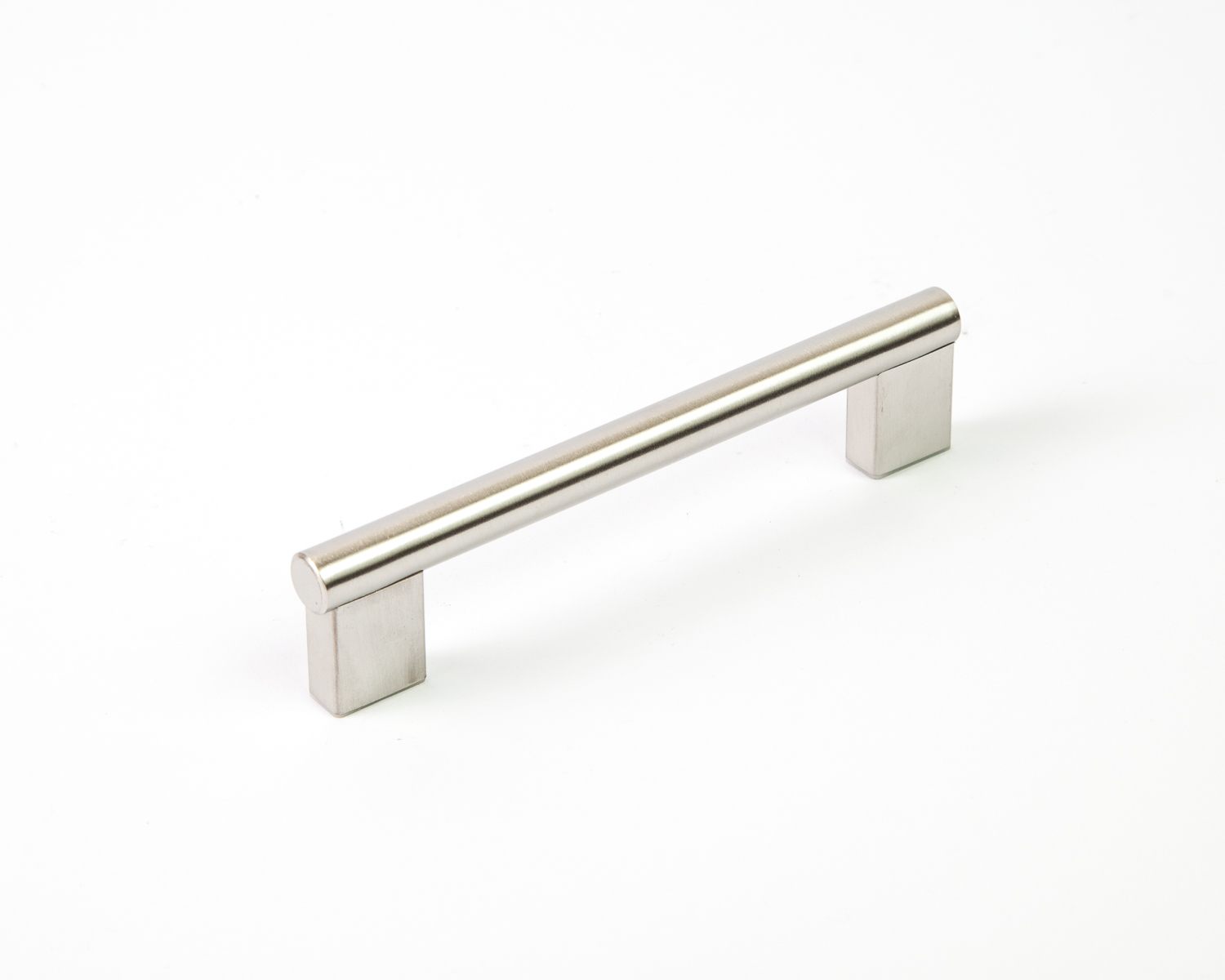 

Uchwyt Meblowy 448mm stal nierdzewna