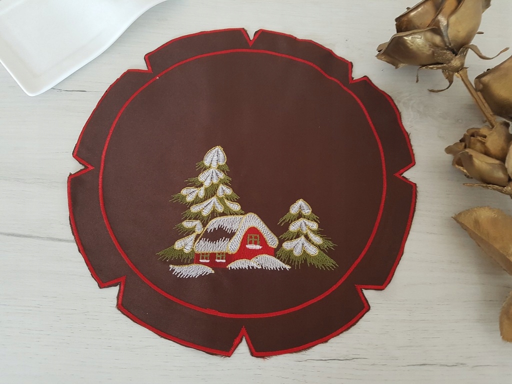 

Serwetka brązowa 30 cm choinka
