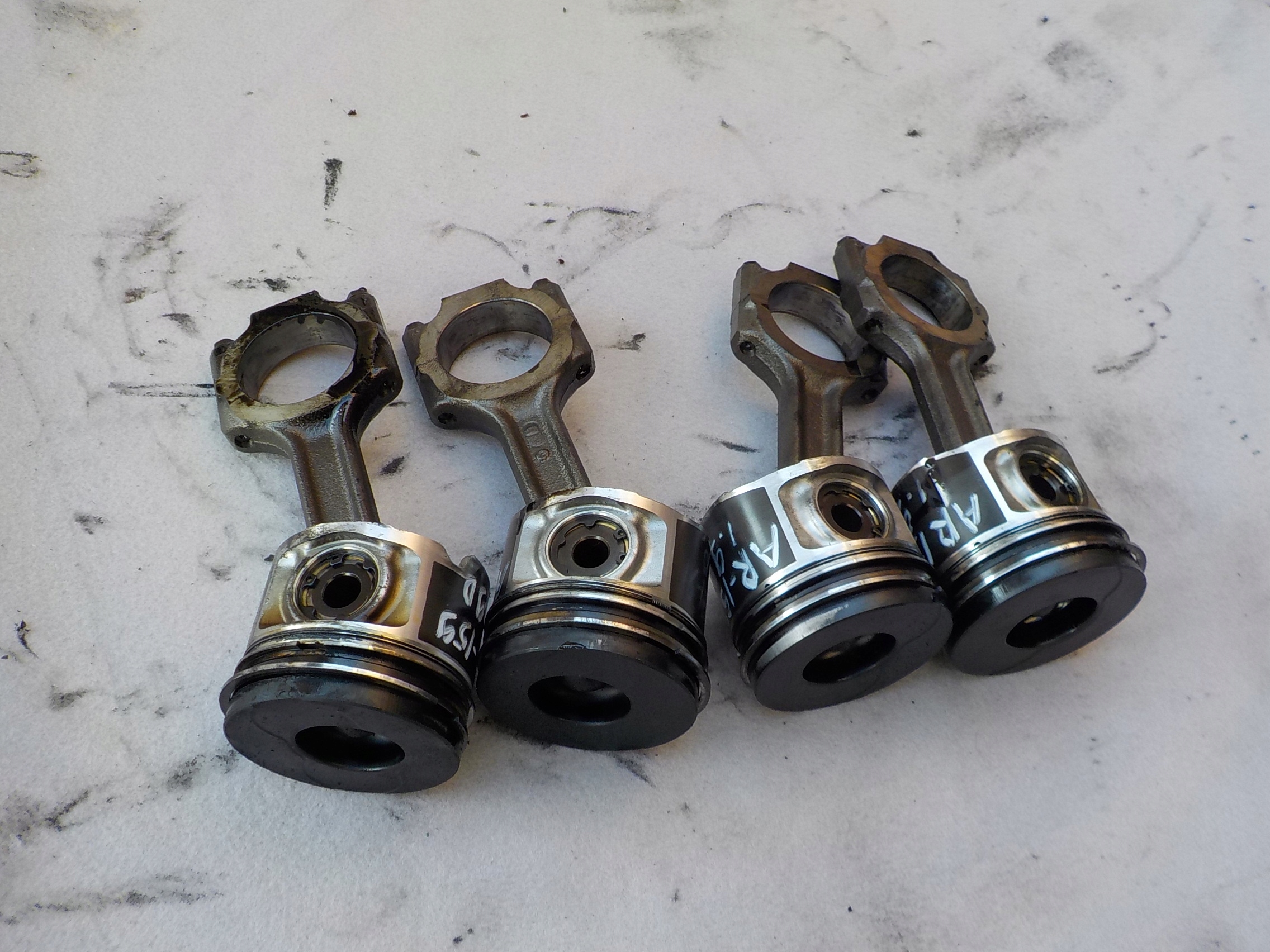 piston connecting rod alfa romeo 159 1,9 jtd 8v 939A1000