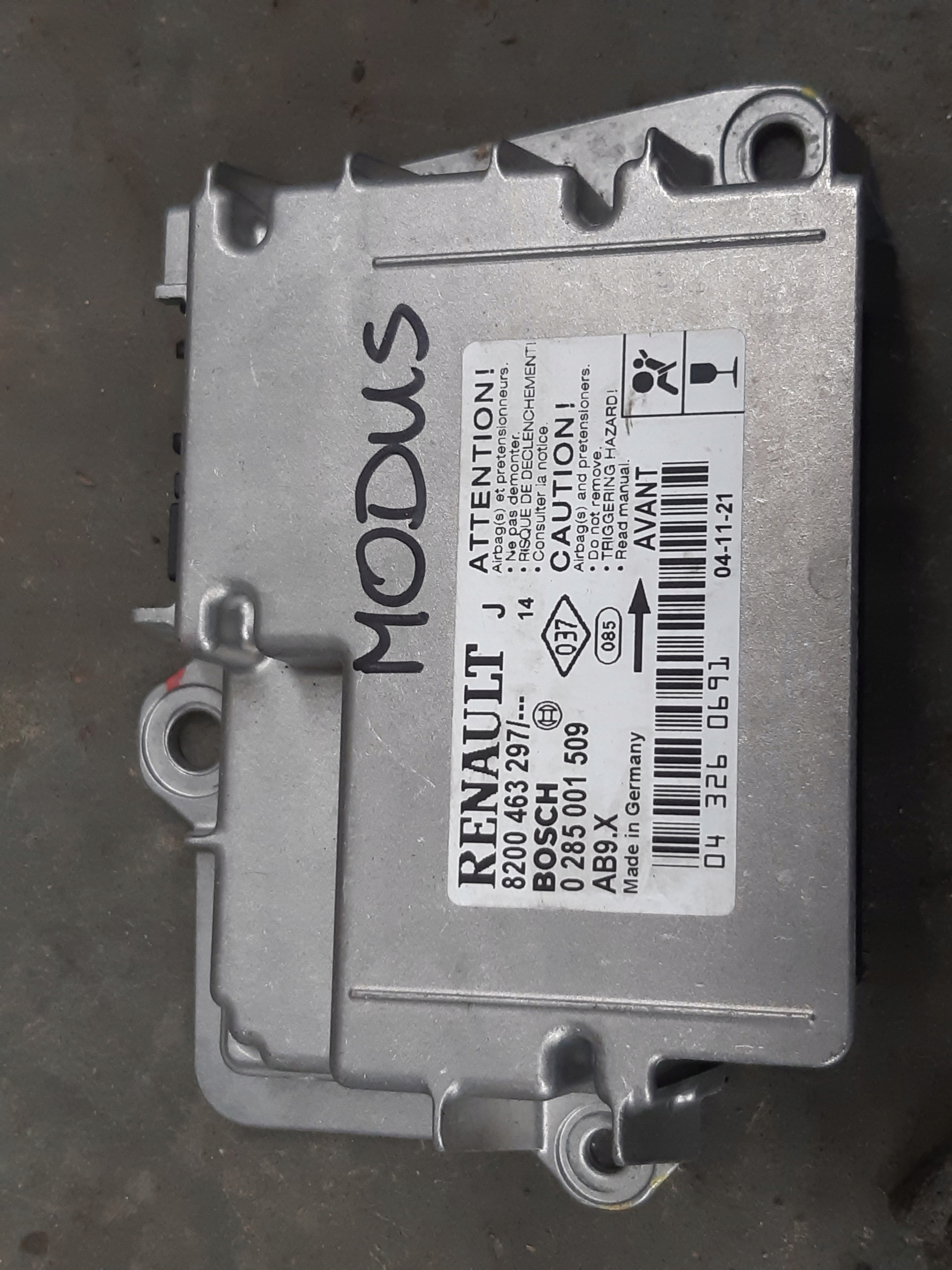 dashboard panel airbags tension belts adjusters sensor kpl Renault Modus