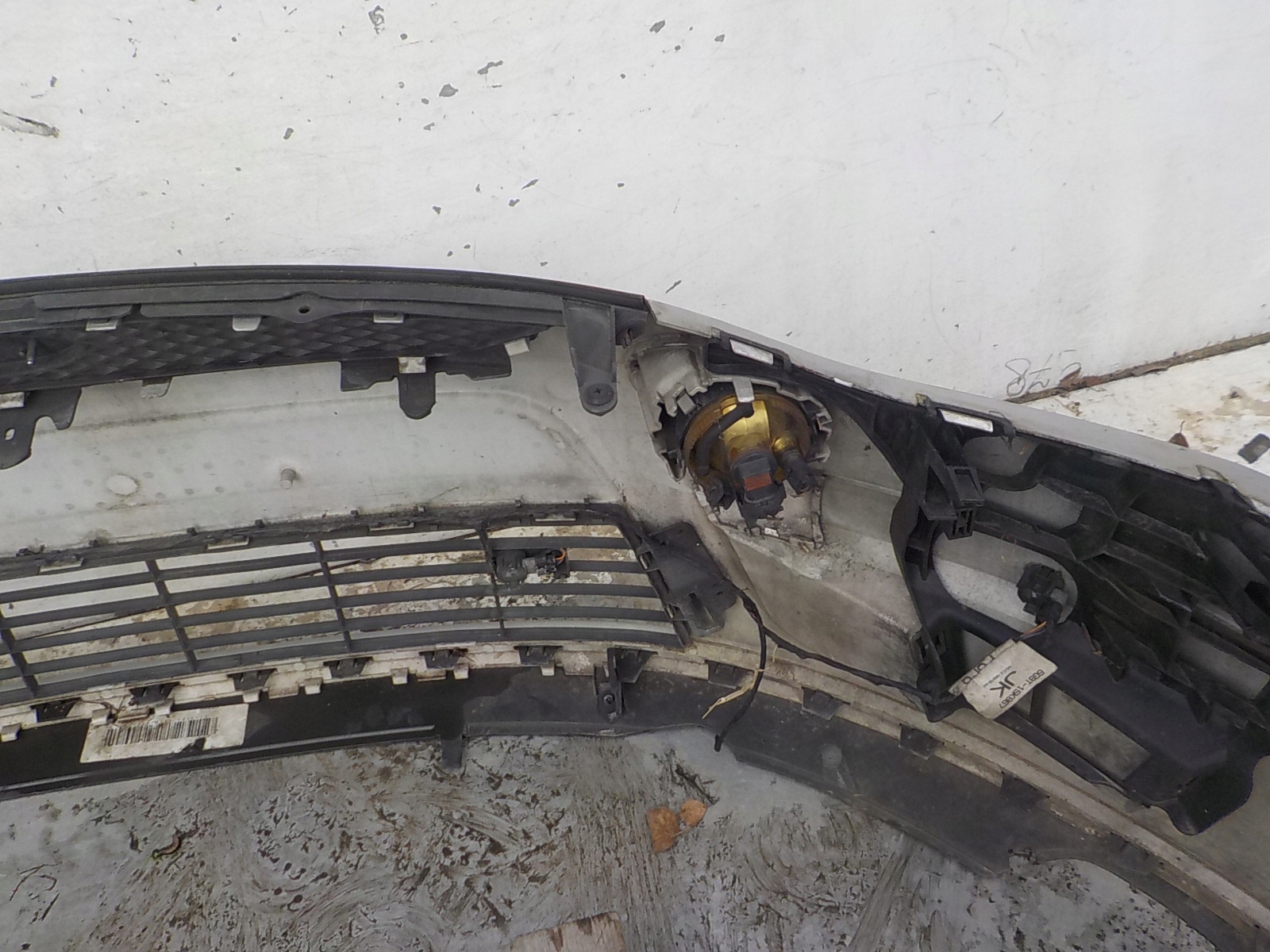466 FORD S-MAX nárazník predok predný