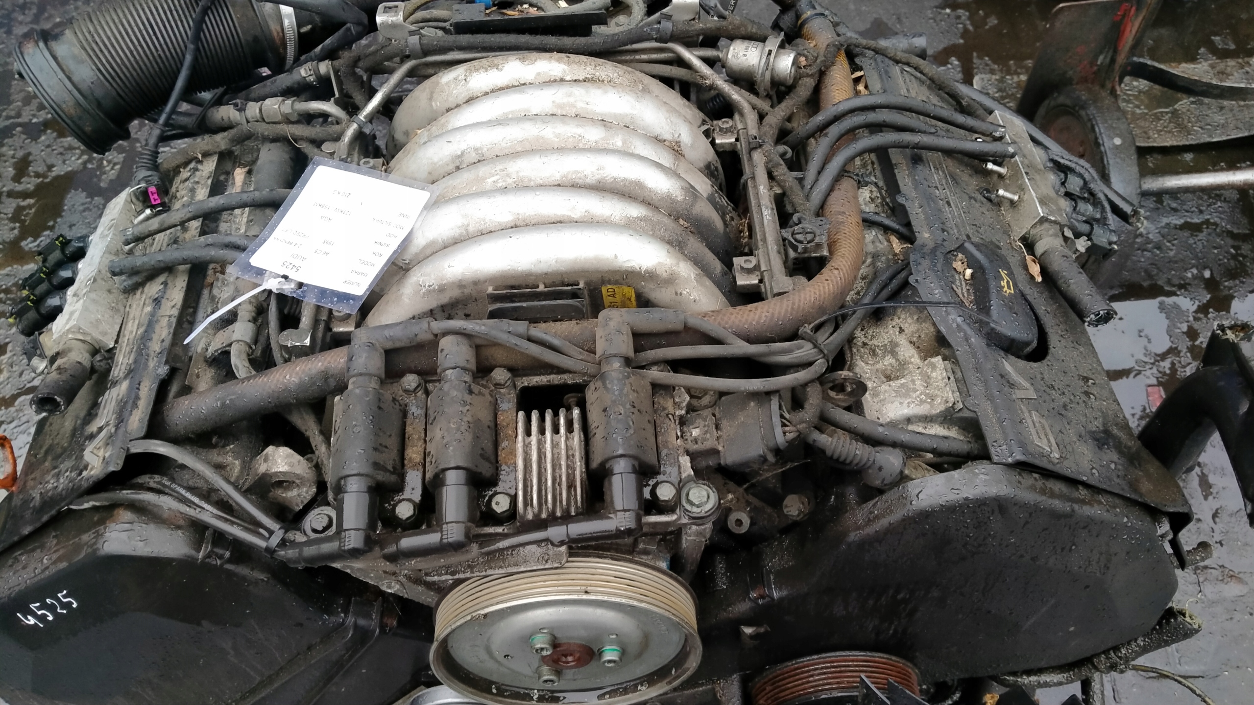 Audi A6 C5 2,4B 122KW 165KM engine complete AGA