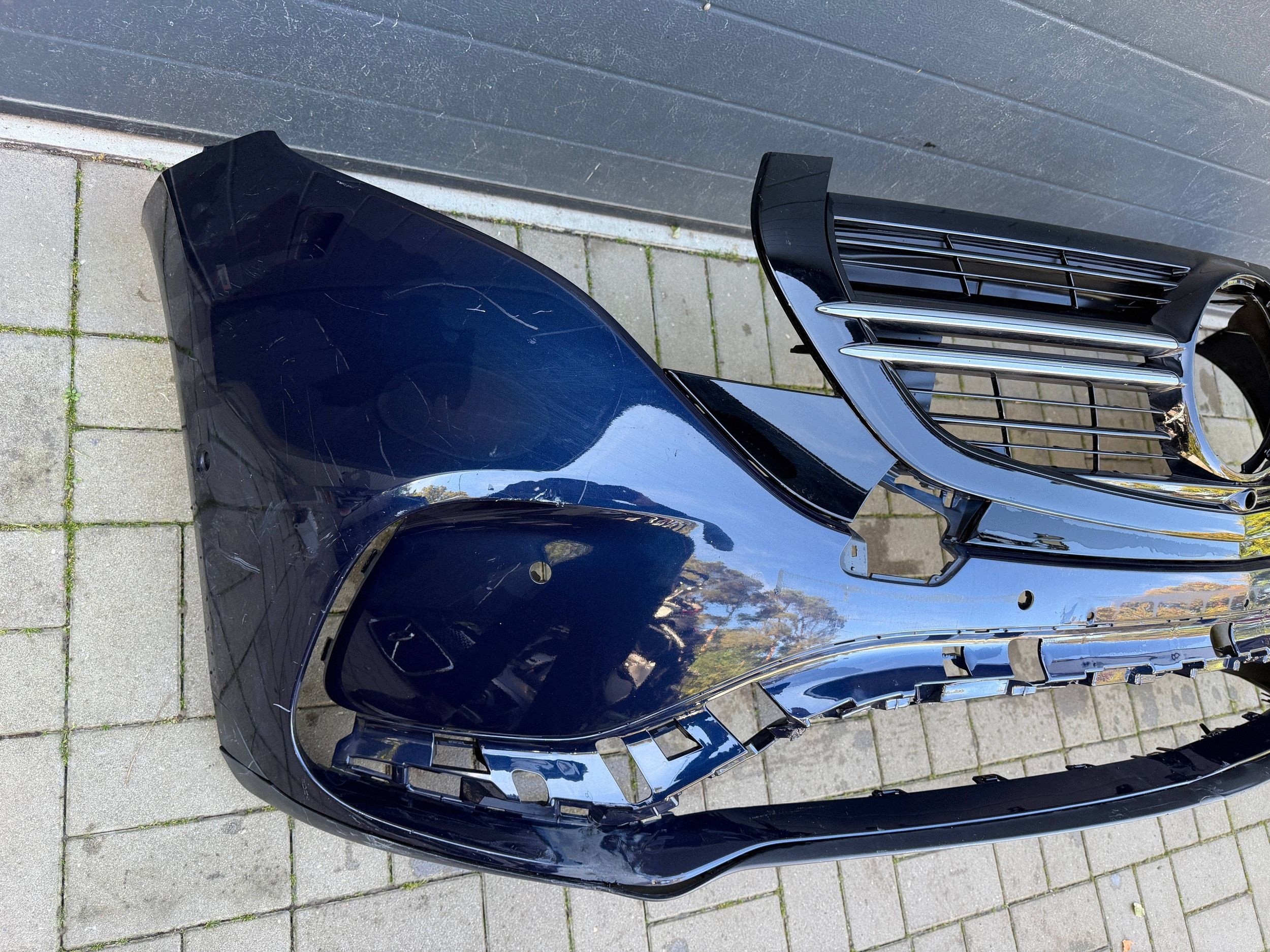 Mercedes EQC 293 bumper front front