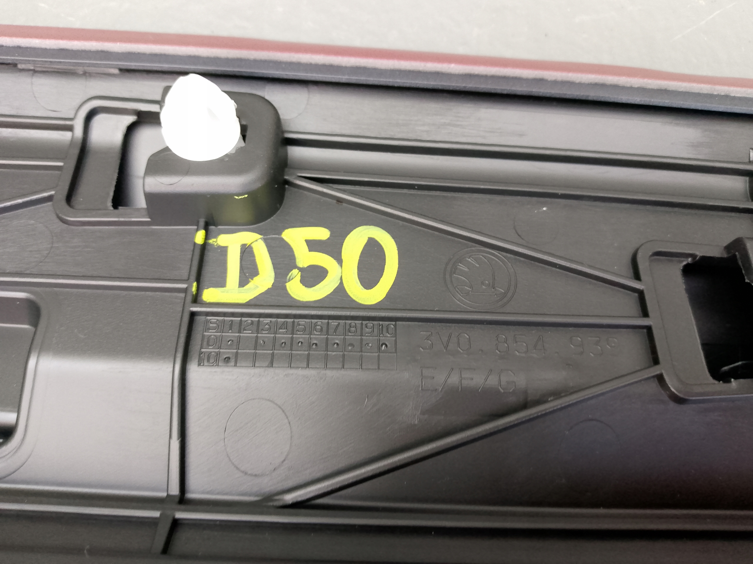 SKODA SUPERB III 3 2015- LISTWA DRZWI LEWA LEWY PRZÓD 3V0854939 ÷ Wersja Europejska