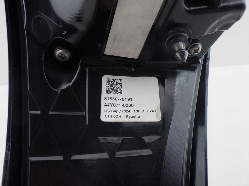 LEXUS NX II 2 21- EU light rear right