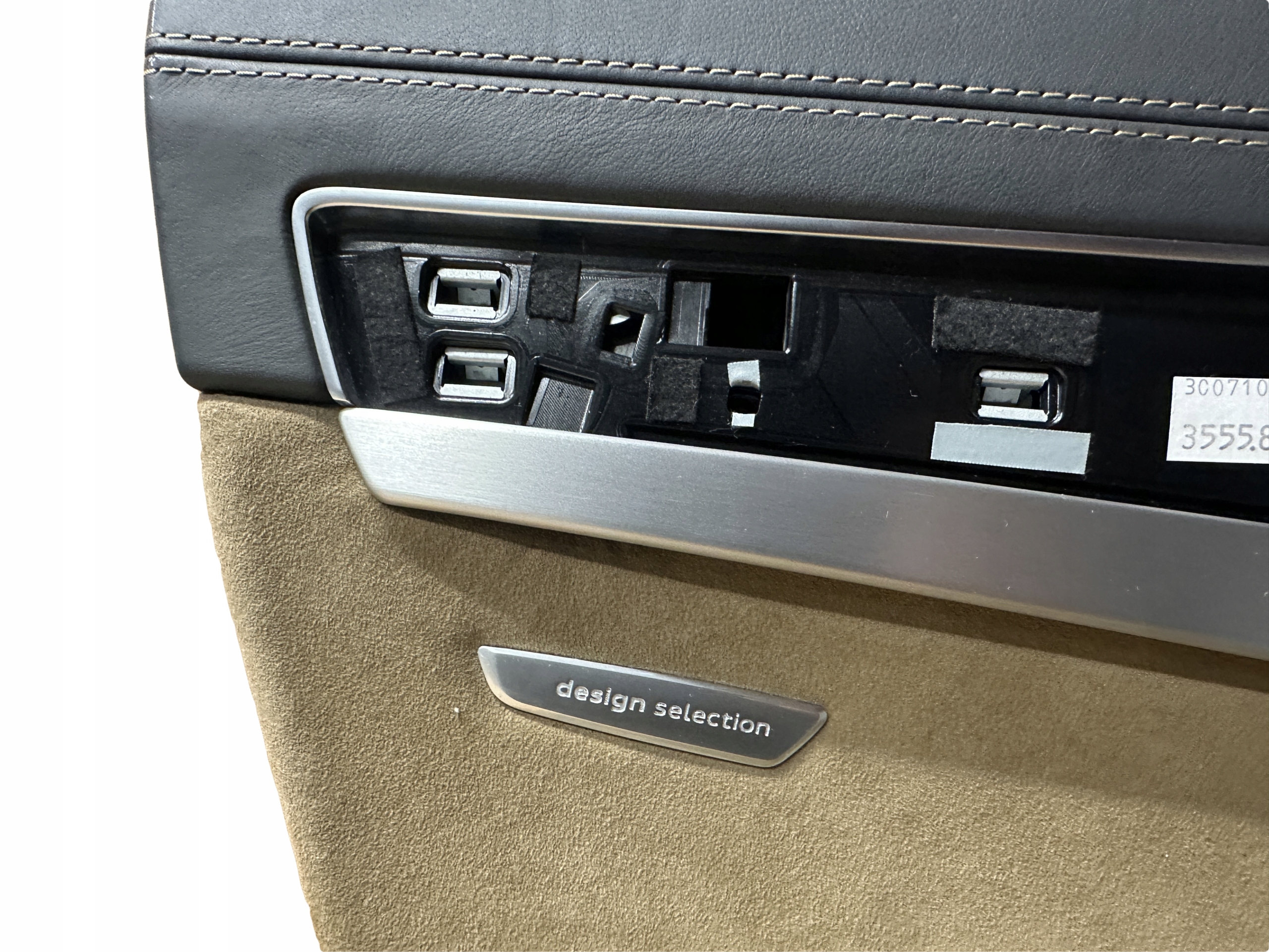 AUDI A8 4H D4 LONG side door left rear part design SELECTION
