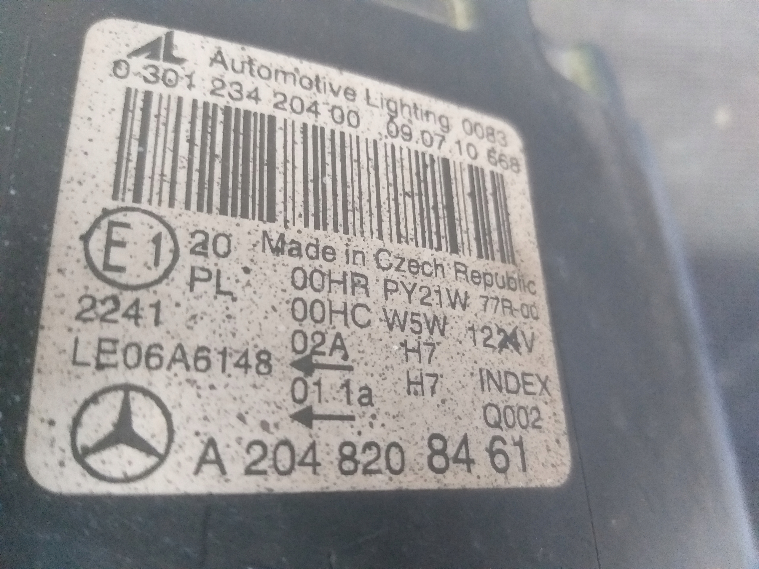 LIGHT FRONT RIGHT MERCEDES C KLASA W204 07-10 A2048208461