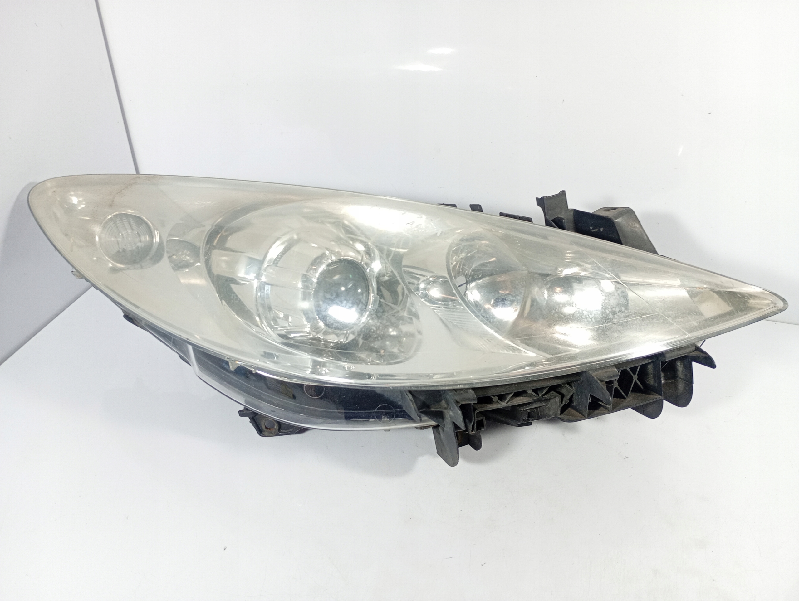 Peugeot 307 02-09 REFLEKTOR light right front front original