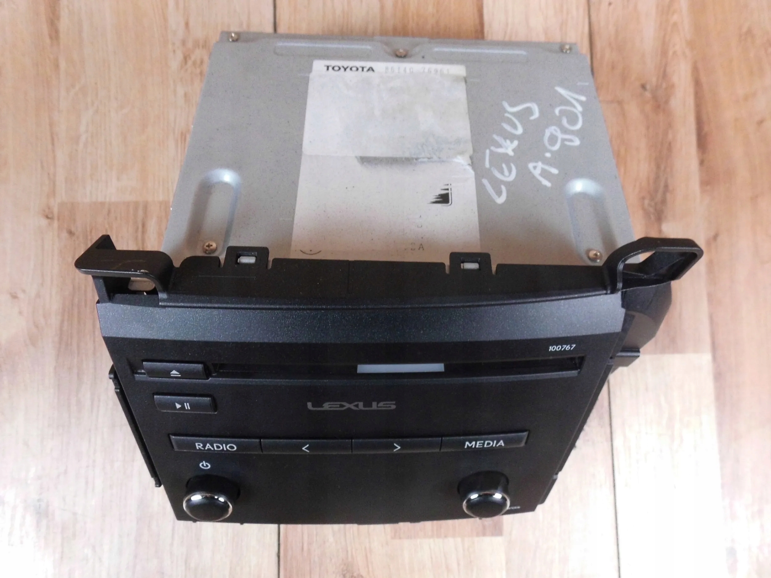 Lexus CT200H 2017 radio odtwarzacz CD 100767