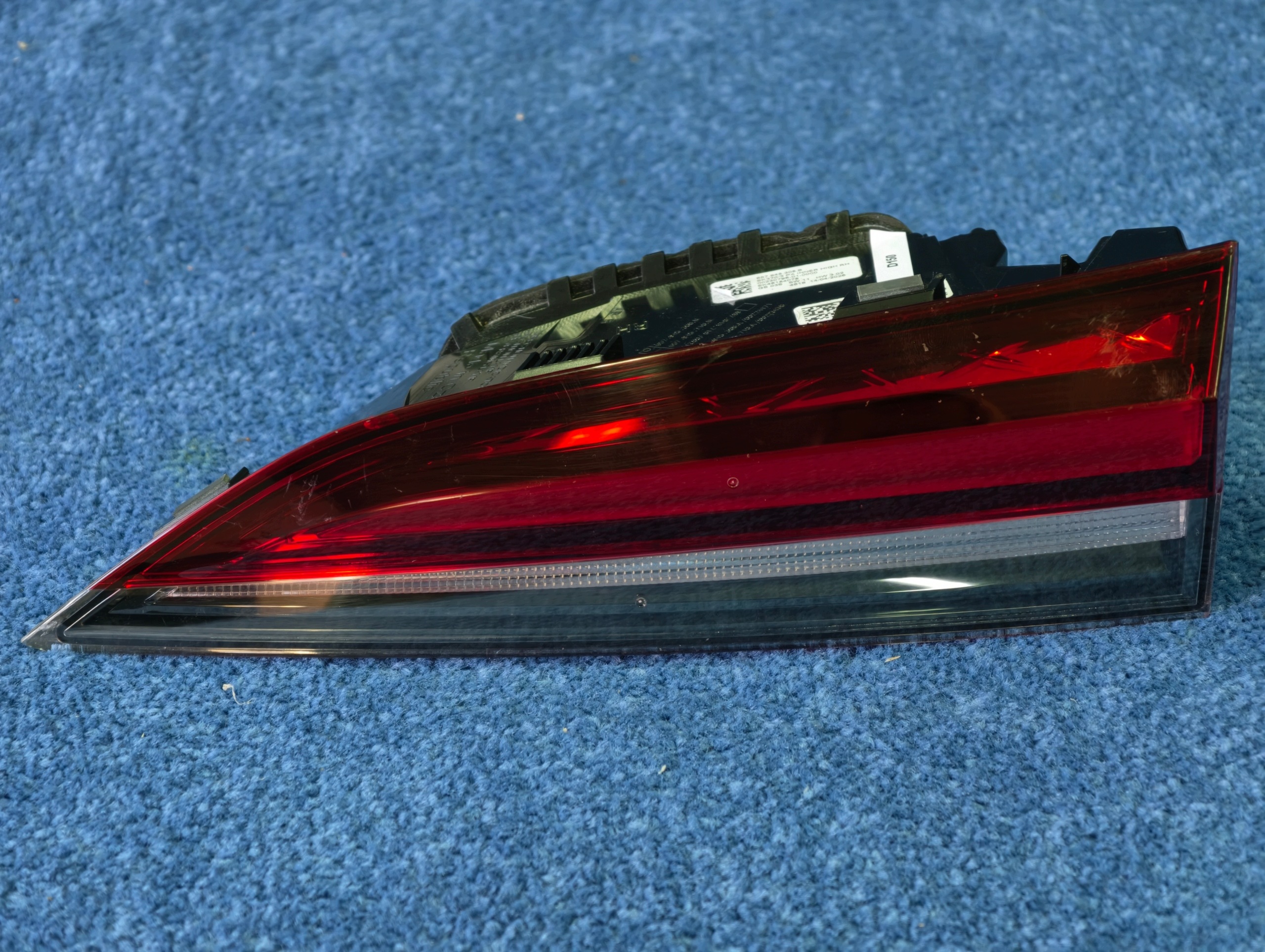 SCODA SCALA 2019- light right rear part right rear to the bonnet original 657945308B