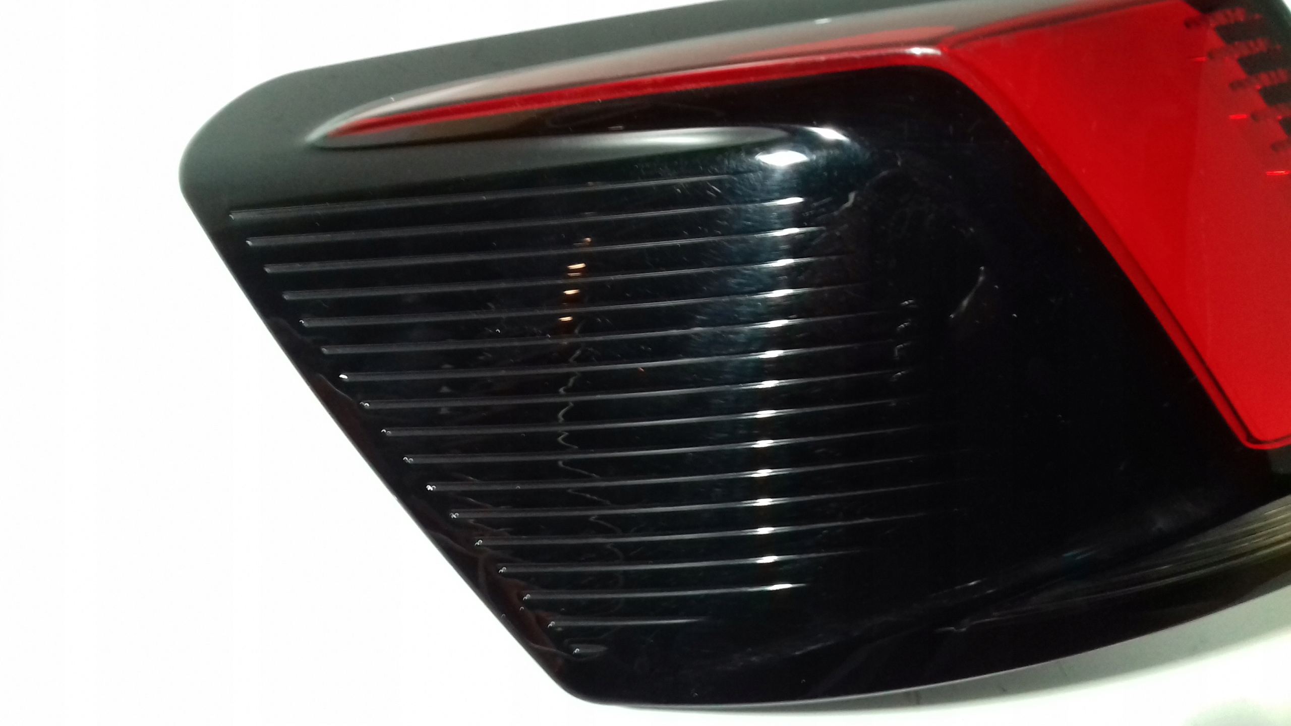 PEUGEOT 3008 rear light left 9810477180 ROK 2017